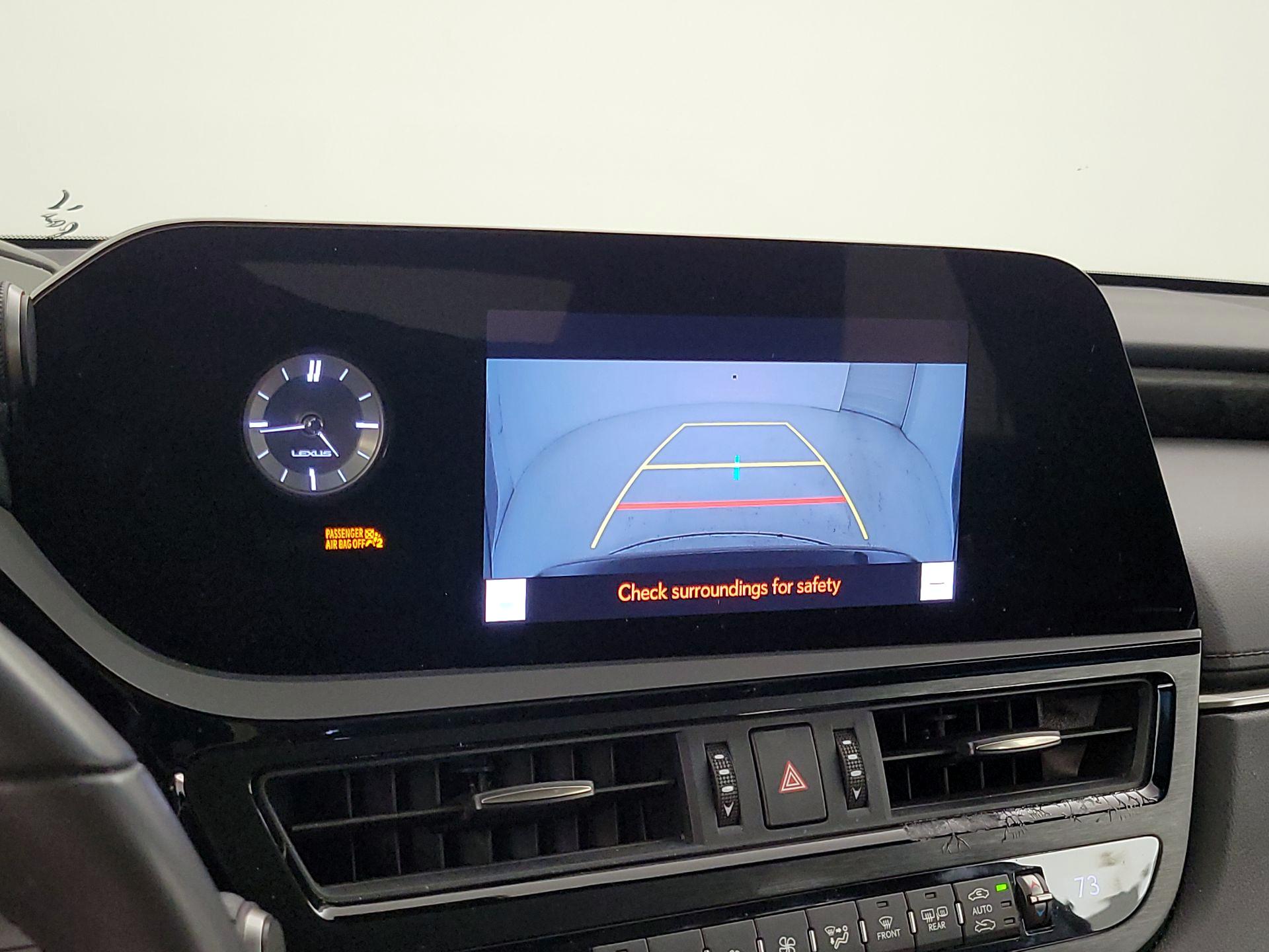 Thumbnail: 2023 Lexus ES - 14