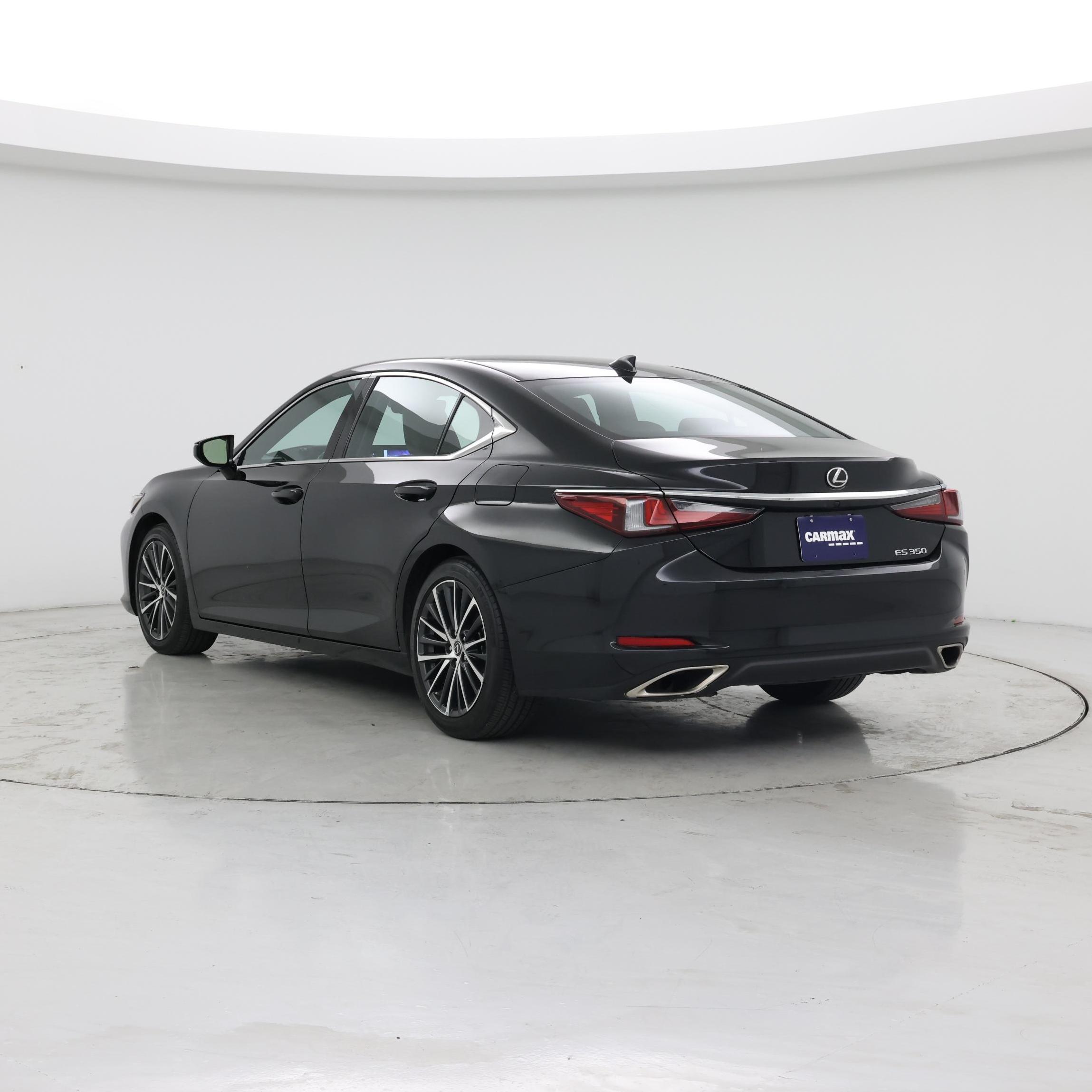 Thumbnail: 2023 Lexus ES - 2