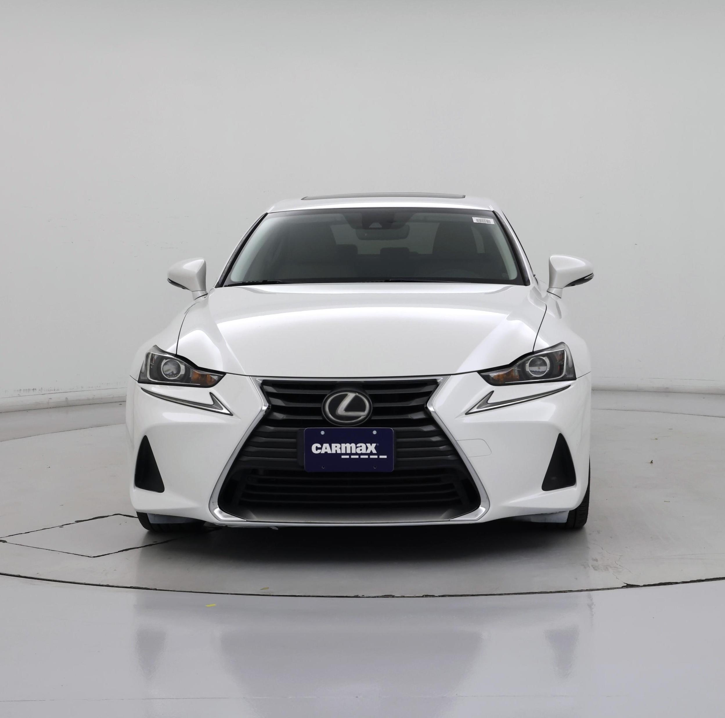 Thumbnail: 2017 Lexus IS - 5