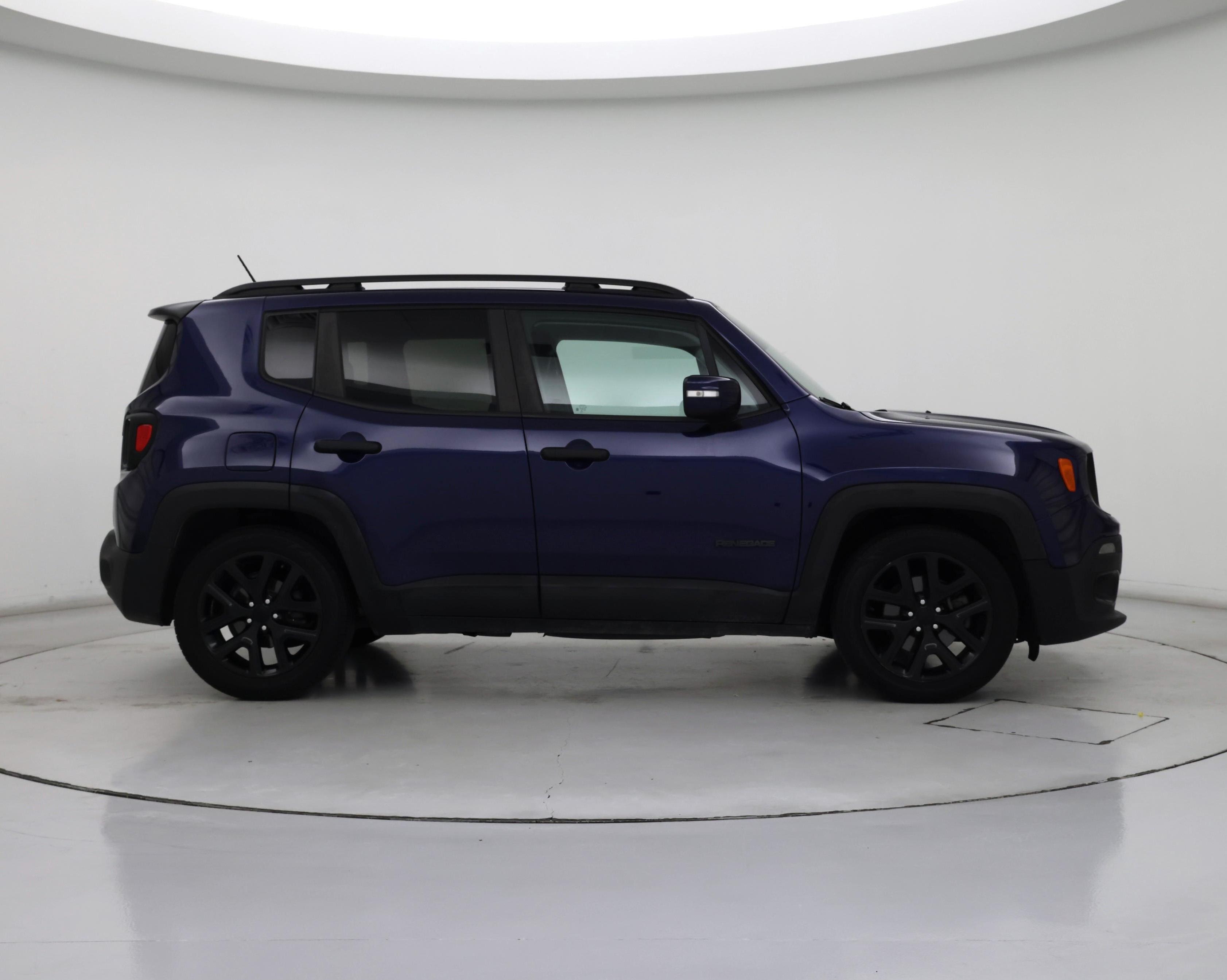 Thumbnail: 2017 Jeep Renegade - 7