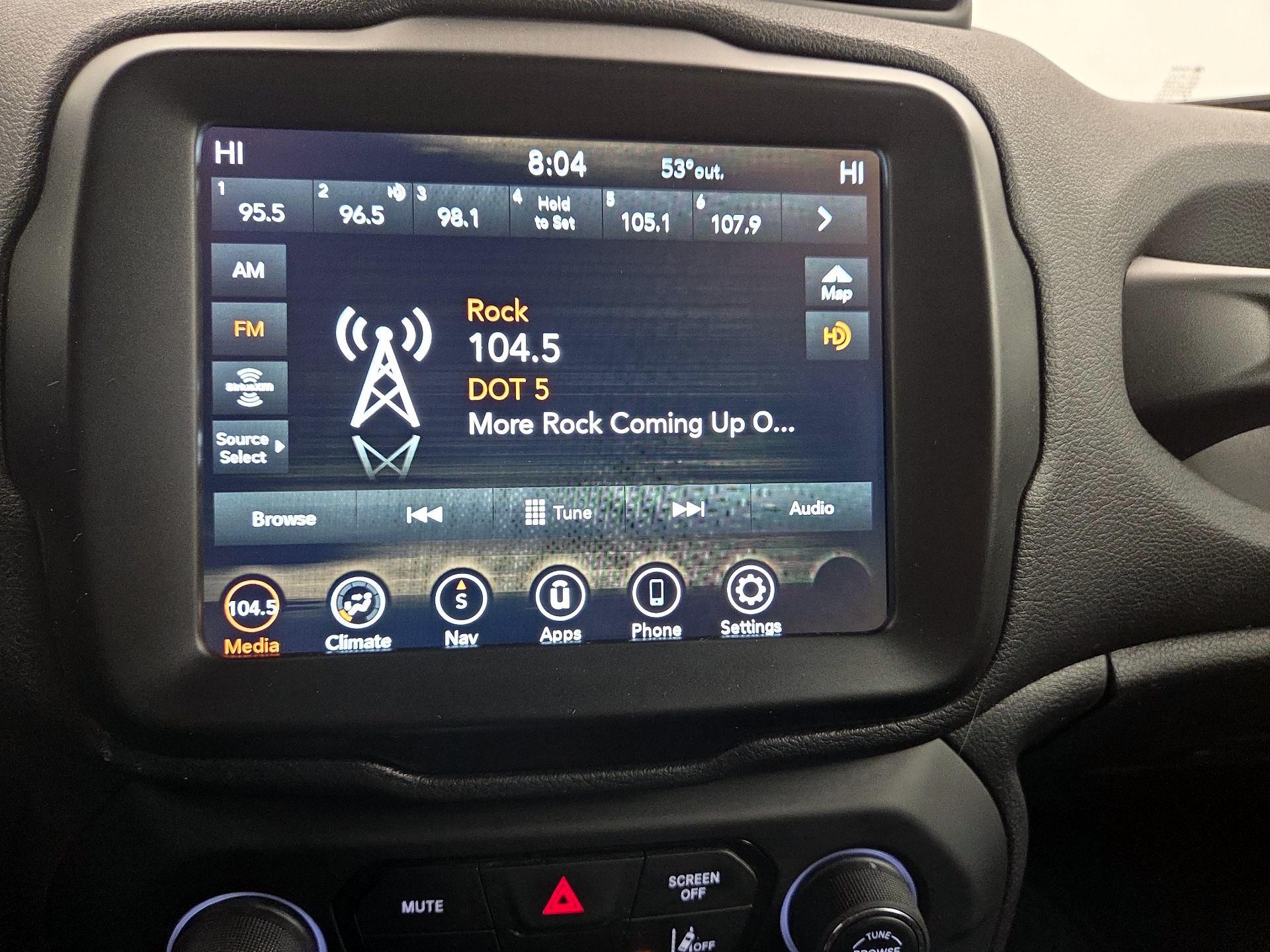 Thumbnail: 2022 Jeep Renegade - 16