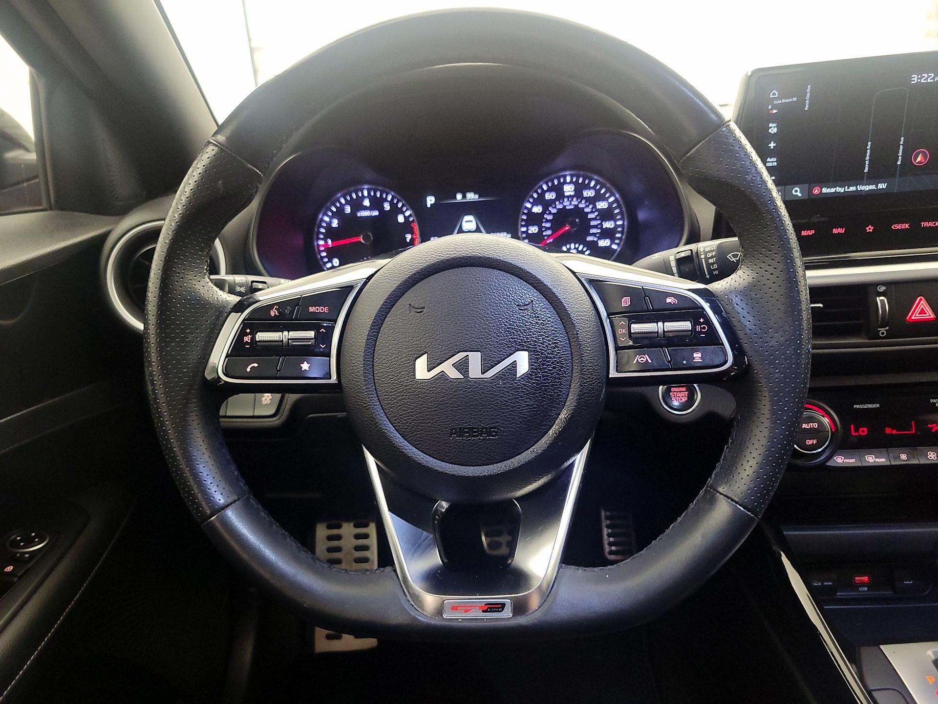 Thumbnail: 2024 Kia Forte - 10