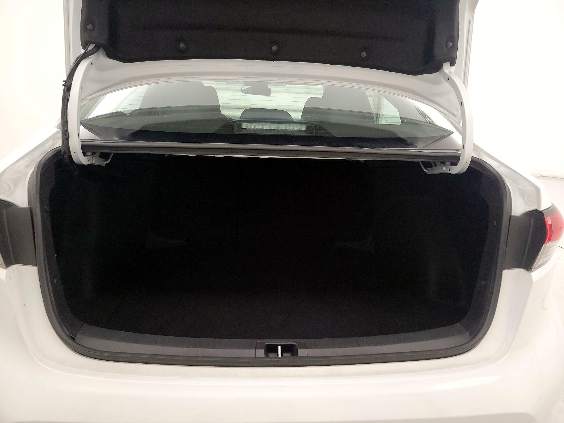 Thumbnail: 2025 Toyota Corolla - 20