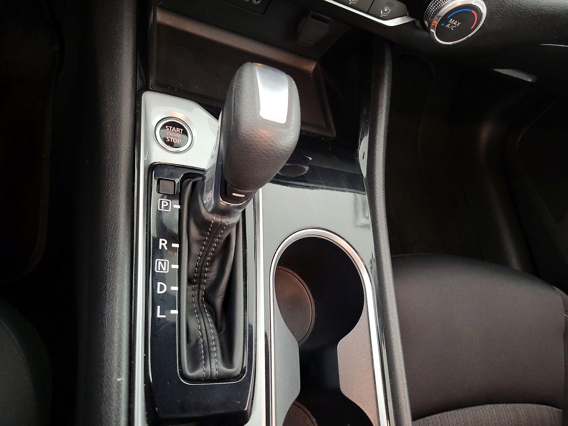 Thumbnail: 2024 Nissan Altima - 17