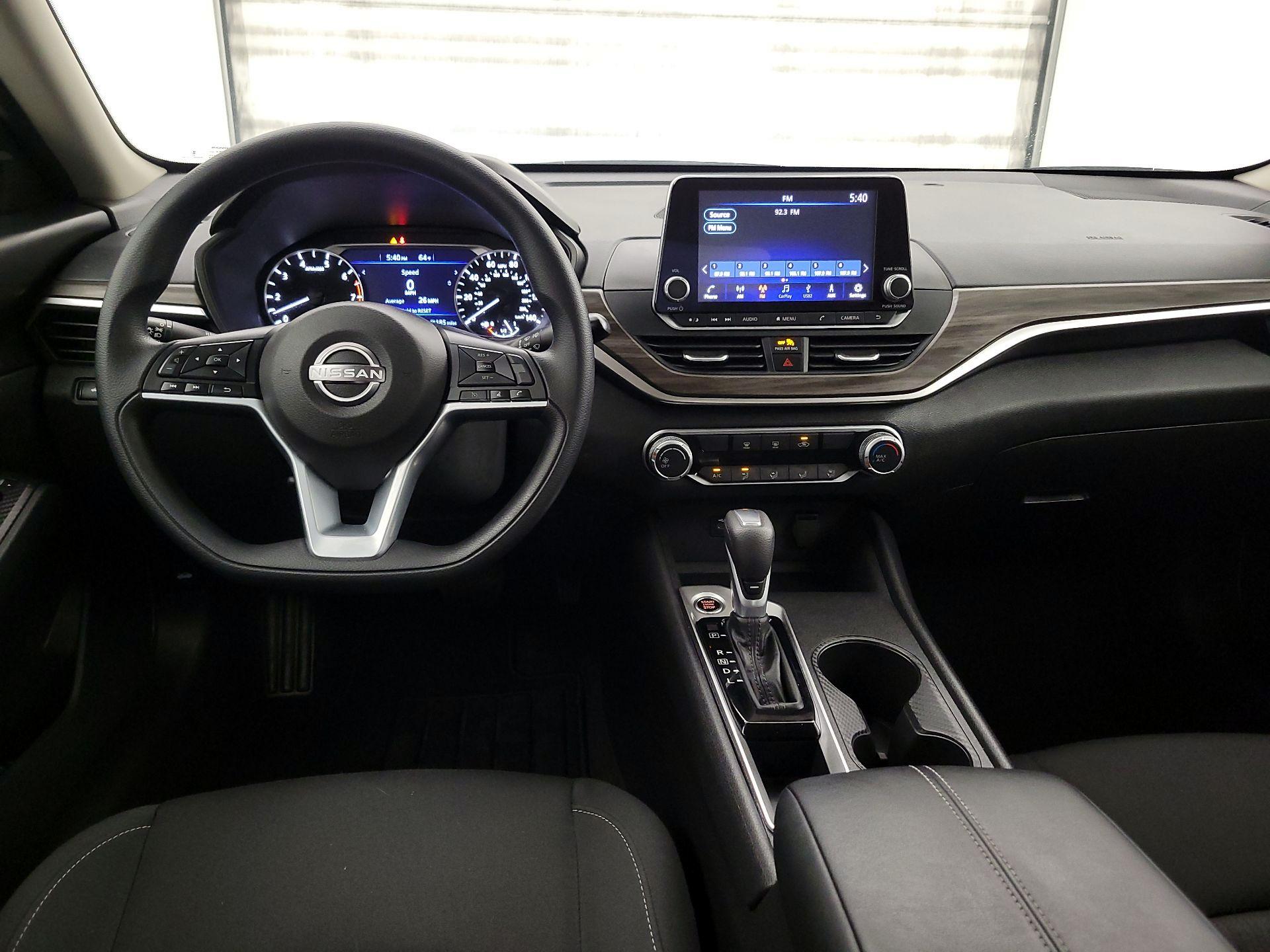 Thumbnail: 2025 Nissan Altima - 9