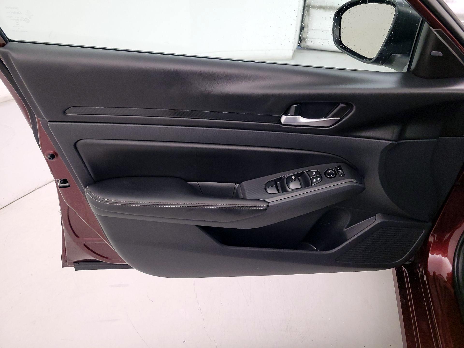 Thumbnail: 2025 Nissan Altima - 12