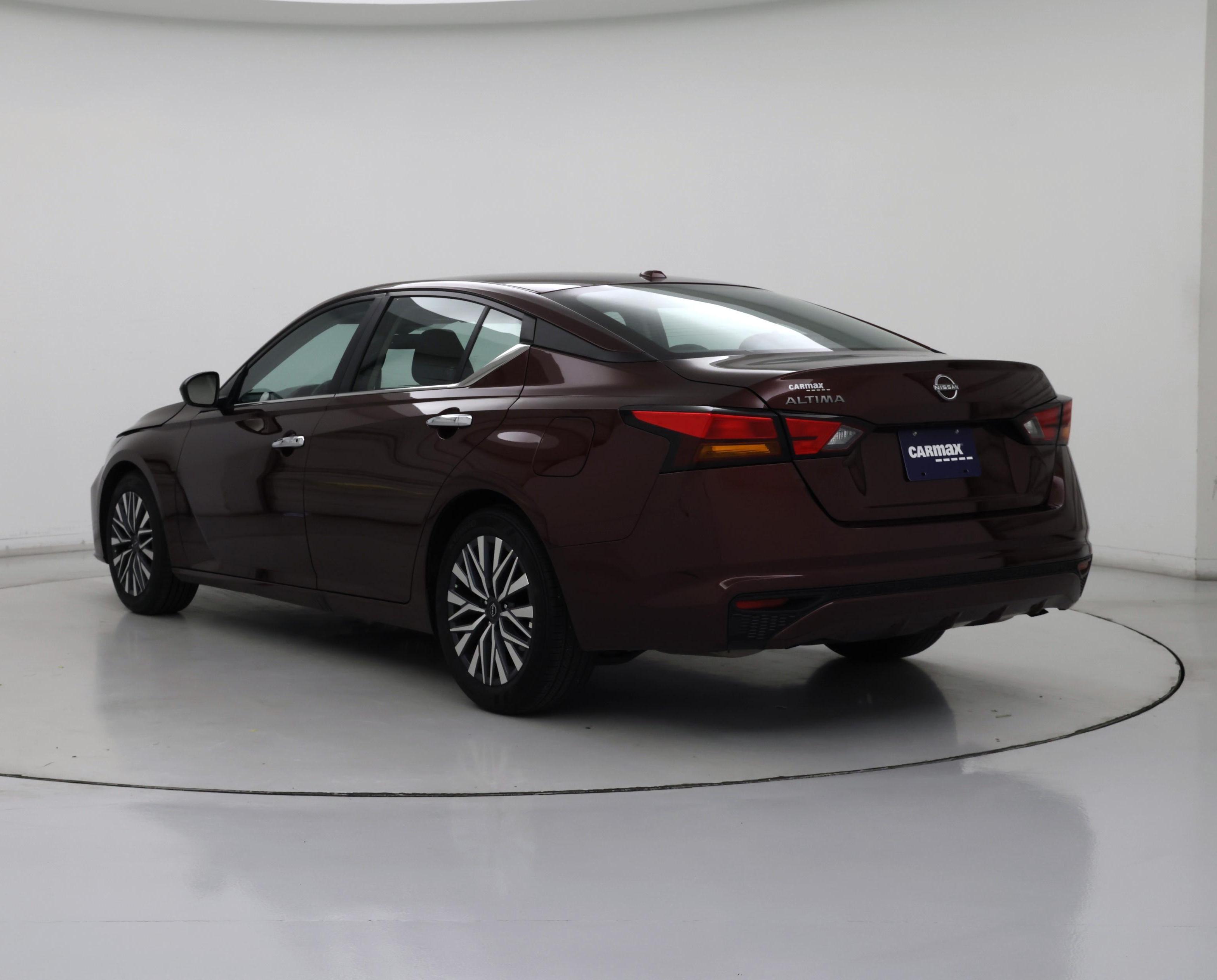 Thumbnail: 2025 Nissan Altima - 2