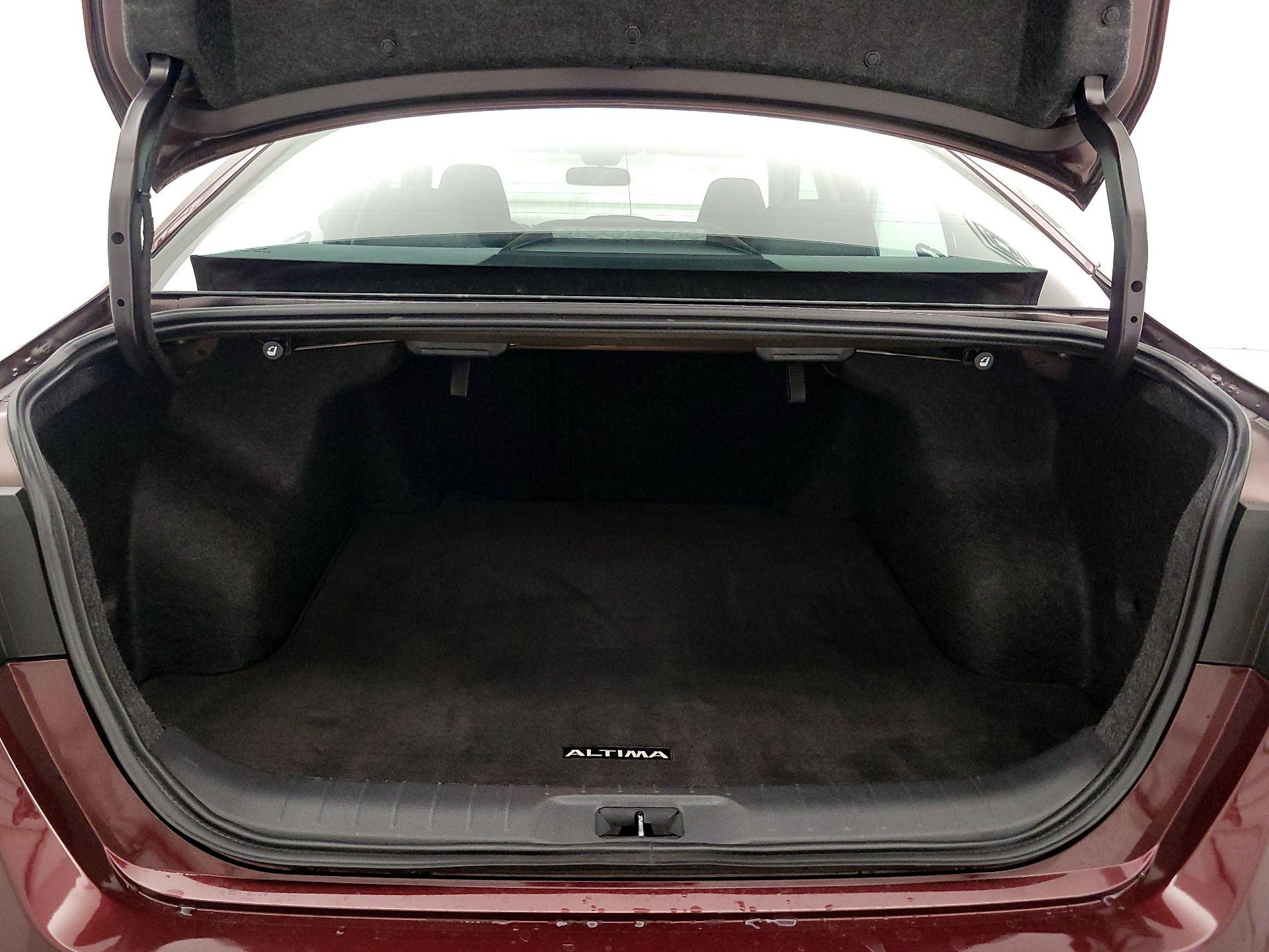 Thumbnail: 2025 Nissan Altima - 20