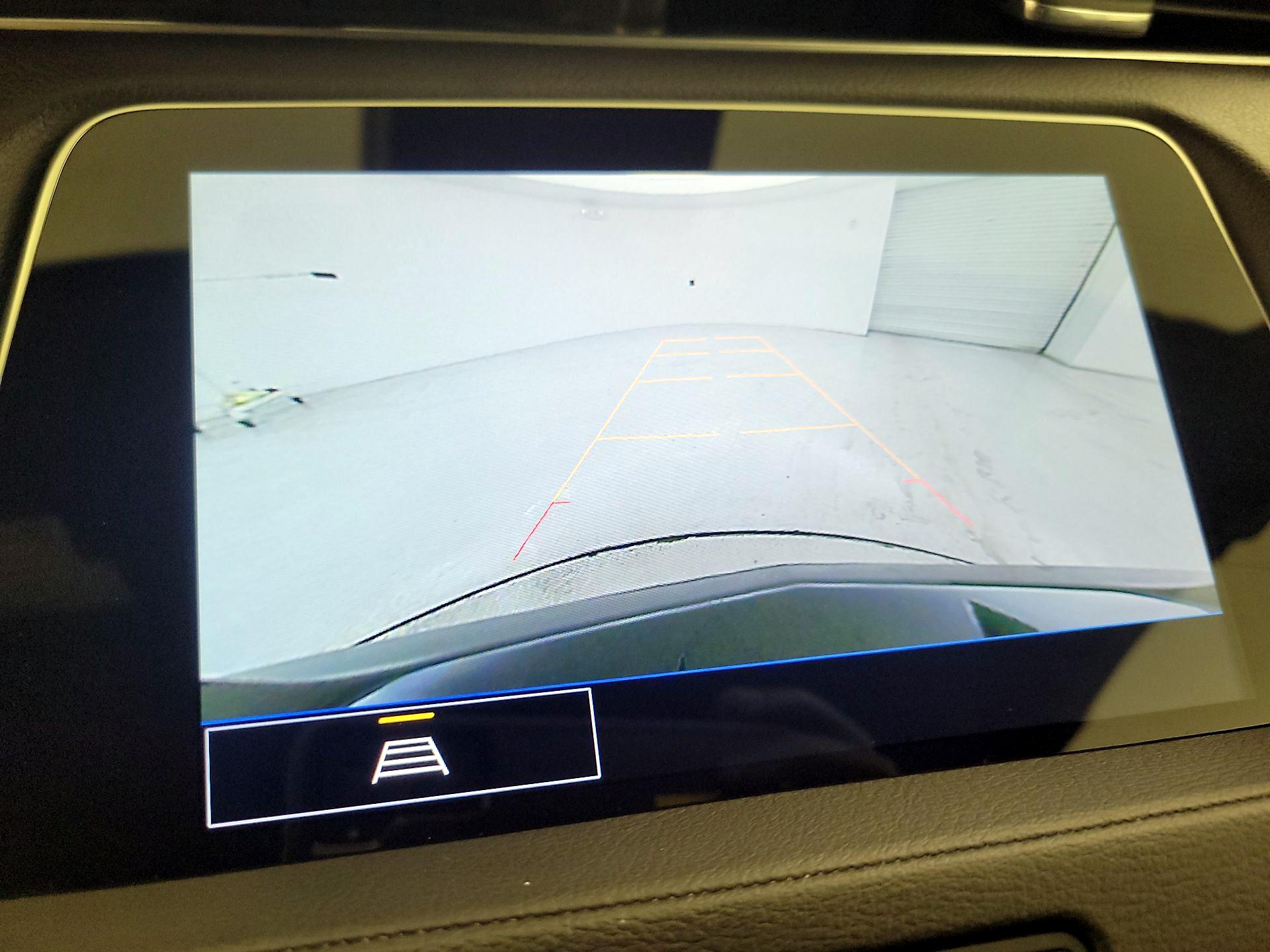 Thumbnail: 2021 Cadillac XT4 - 14