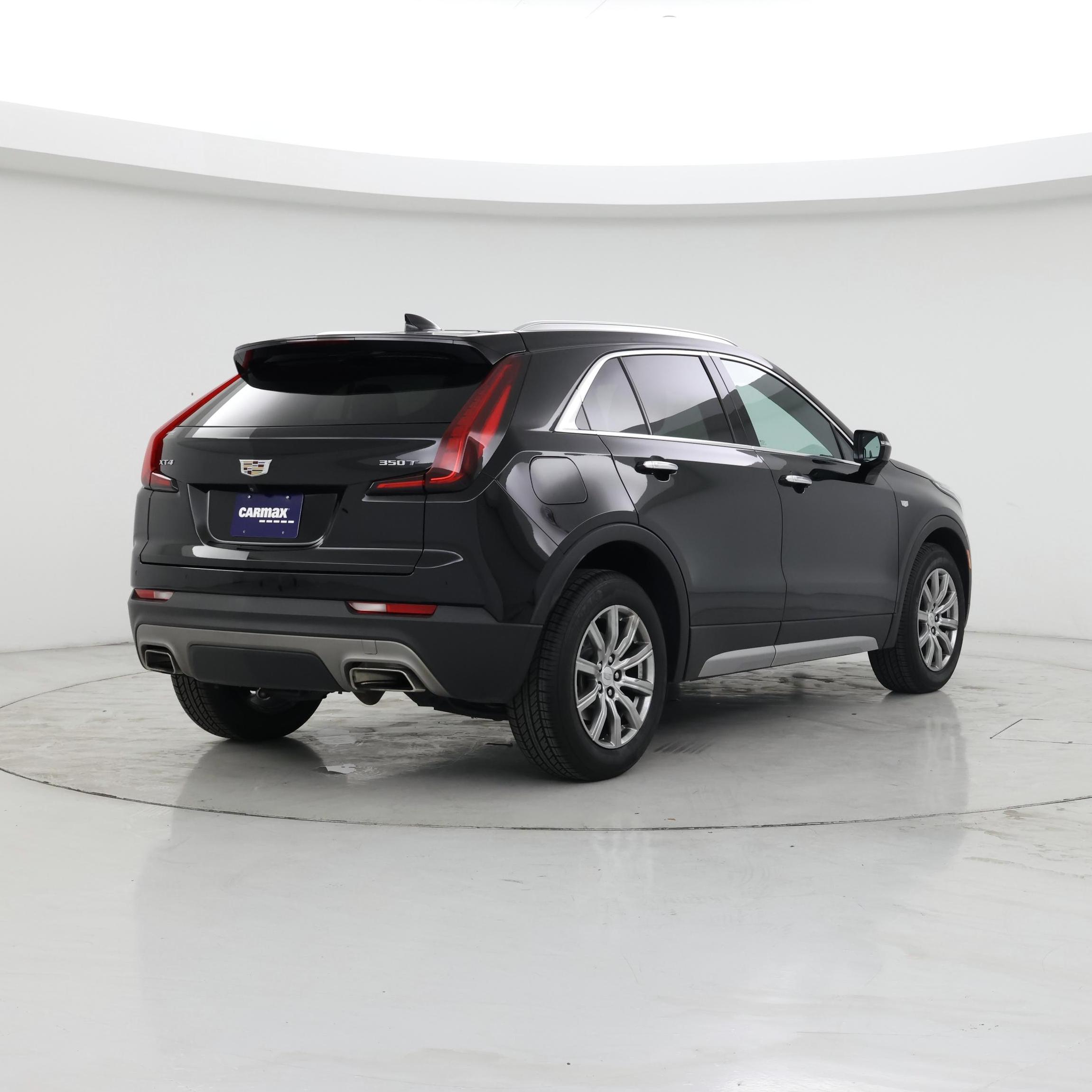 Thumbnail: 2021 Cadillac XT4 - 8