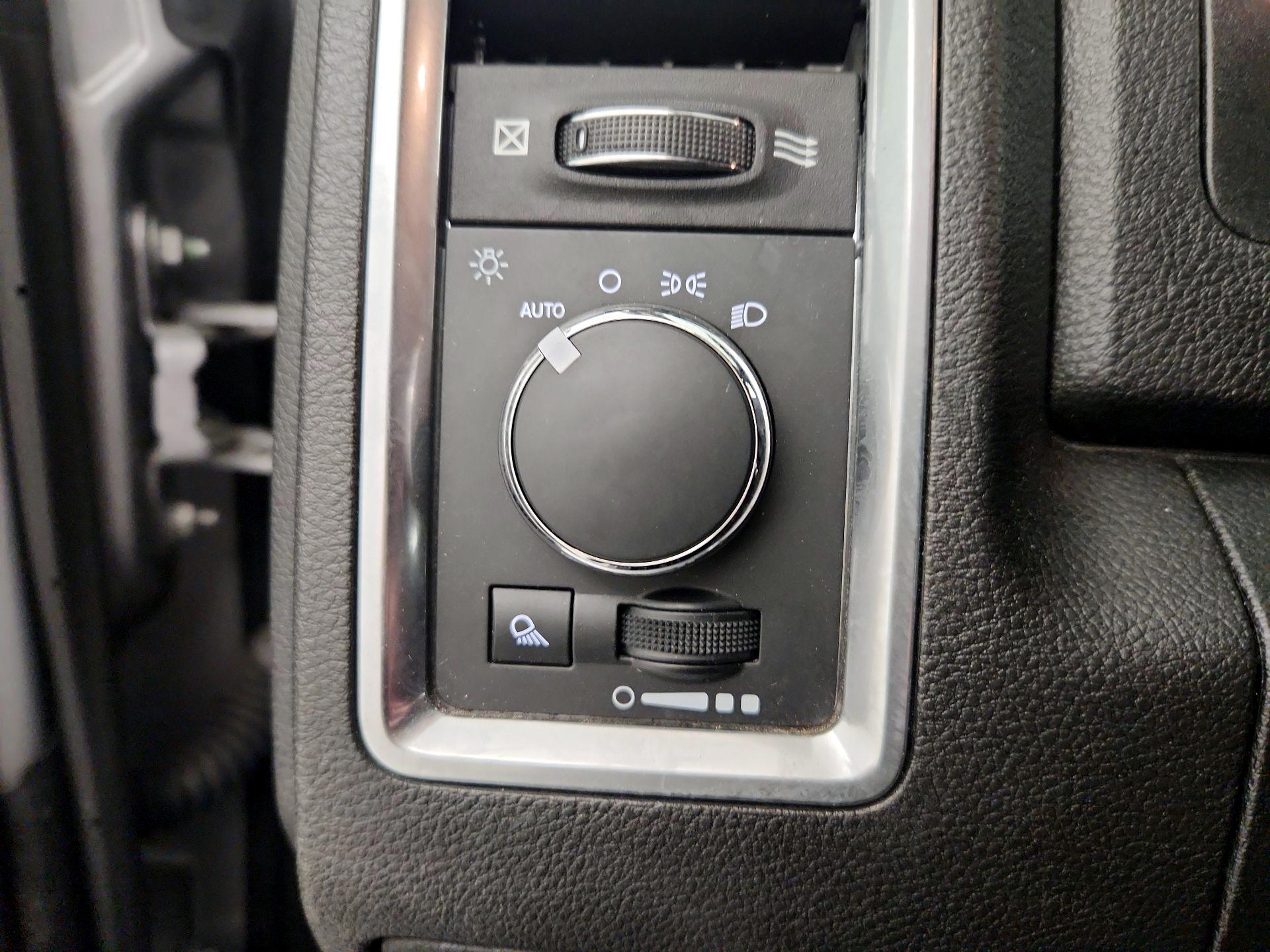 Thumbnail: 2022 RAM 1500 Classic - 13