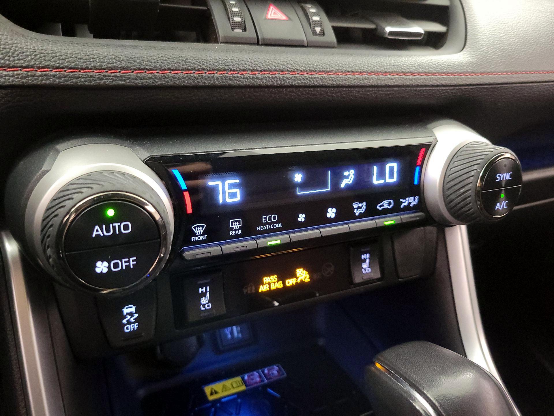 Thumbnail: 2023 Toyota RAV4 - 16