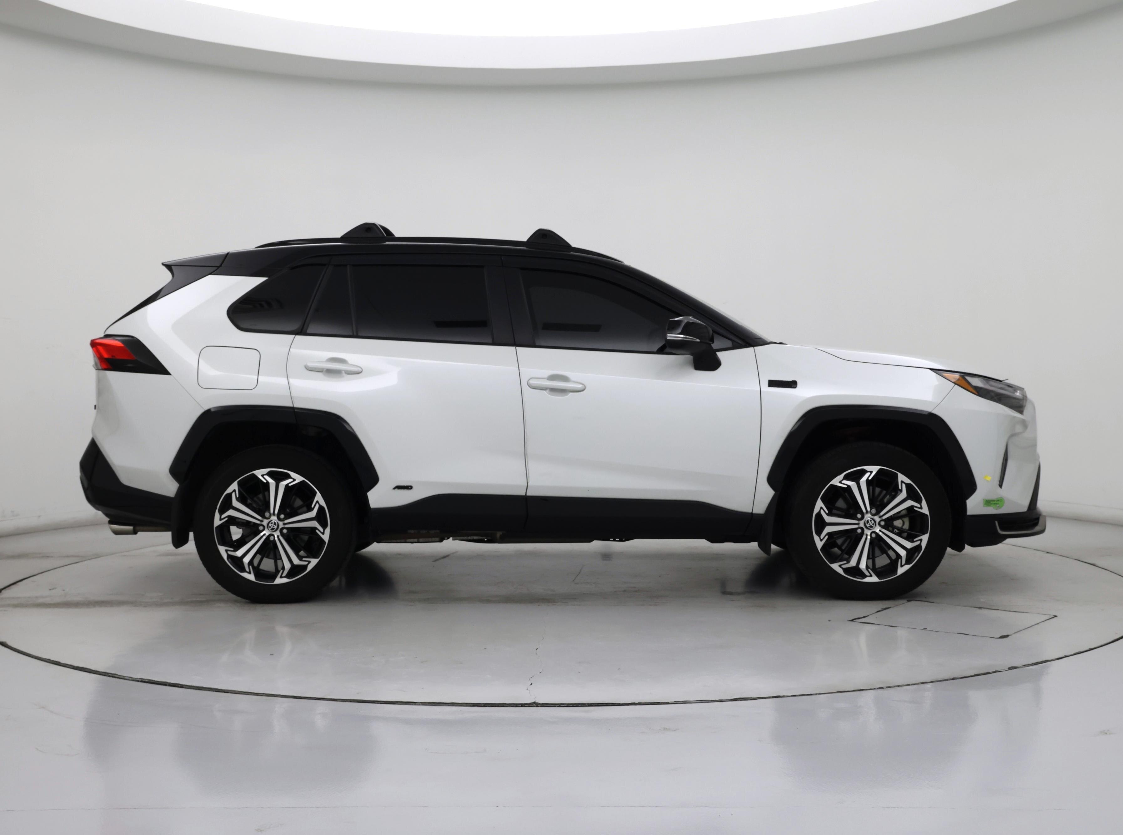 Thumbnail: 2023 Toyota RAV4 - 7