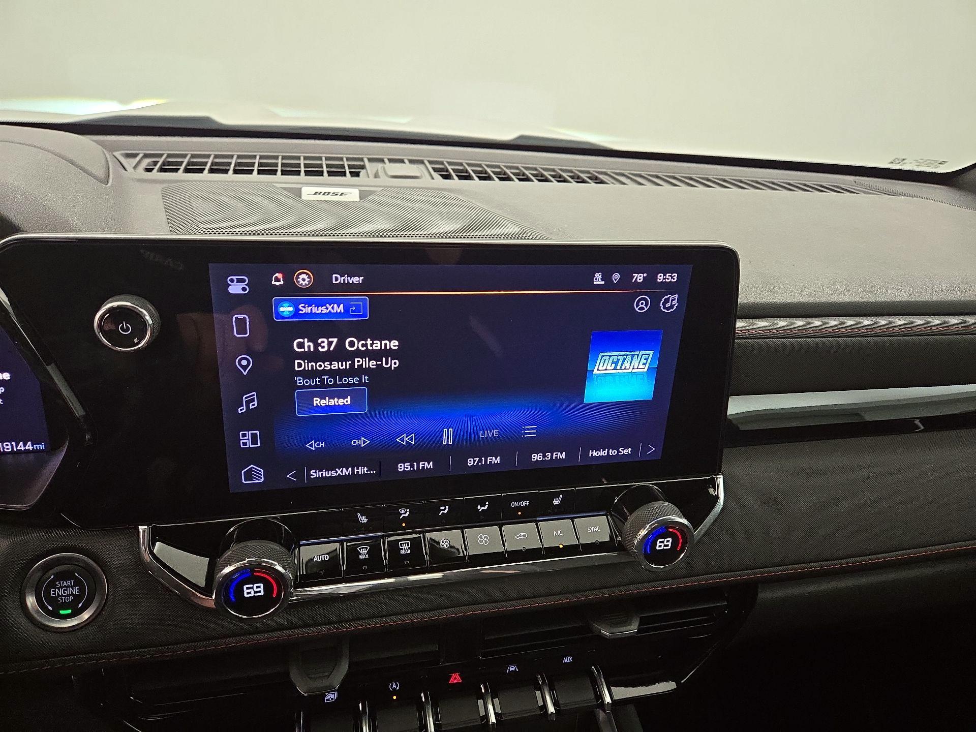 Thumbnail: 2025 Chevrolet Colorado - 16