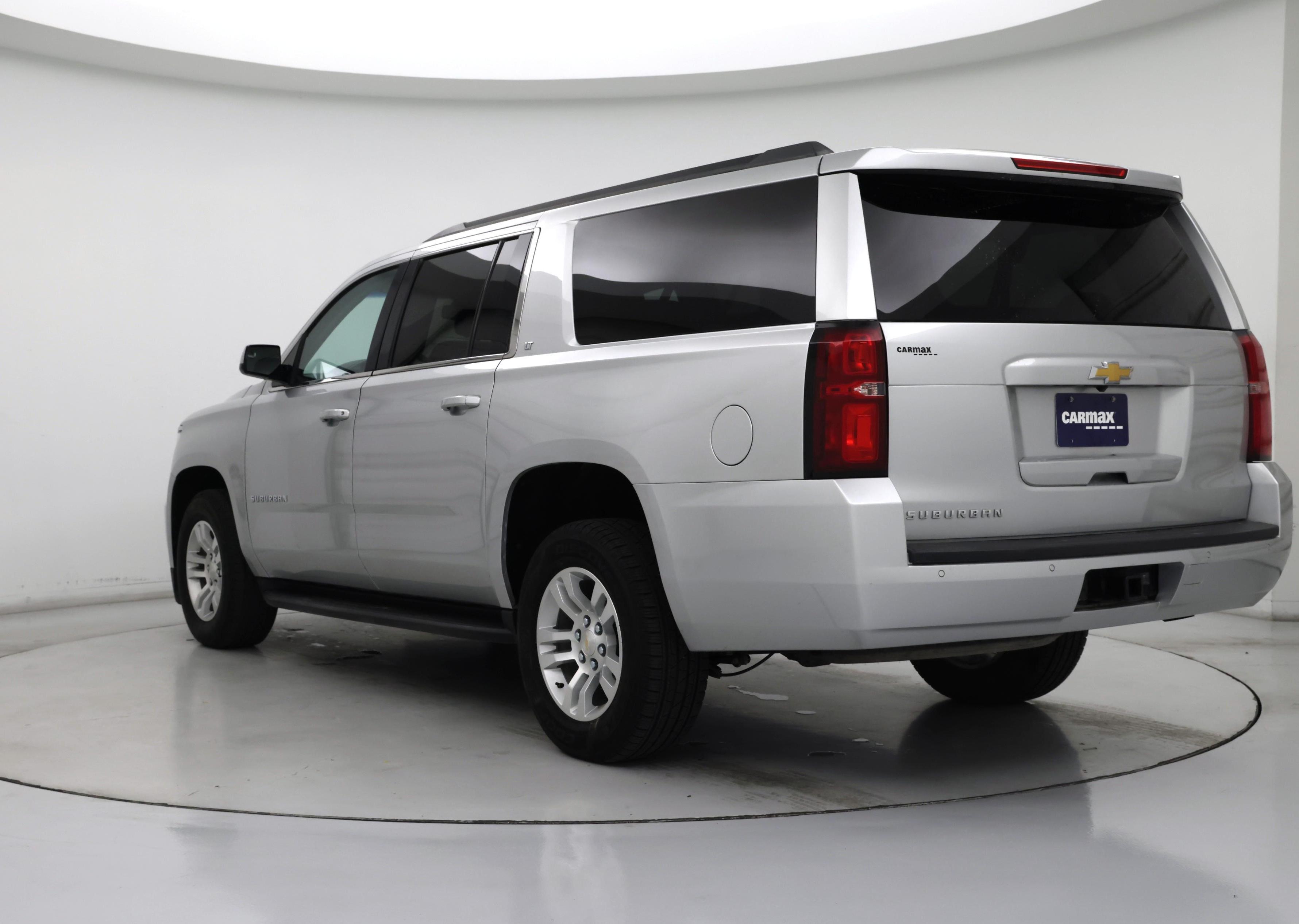Thumbnail: 2018 Chevrolet Suburban - 2