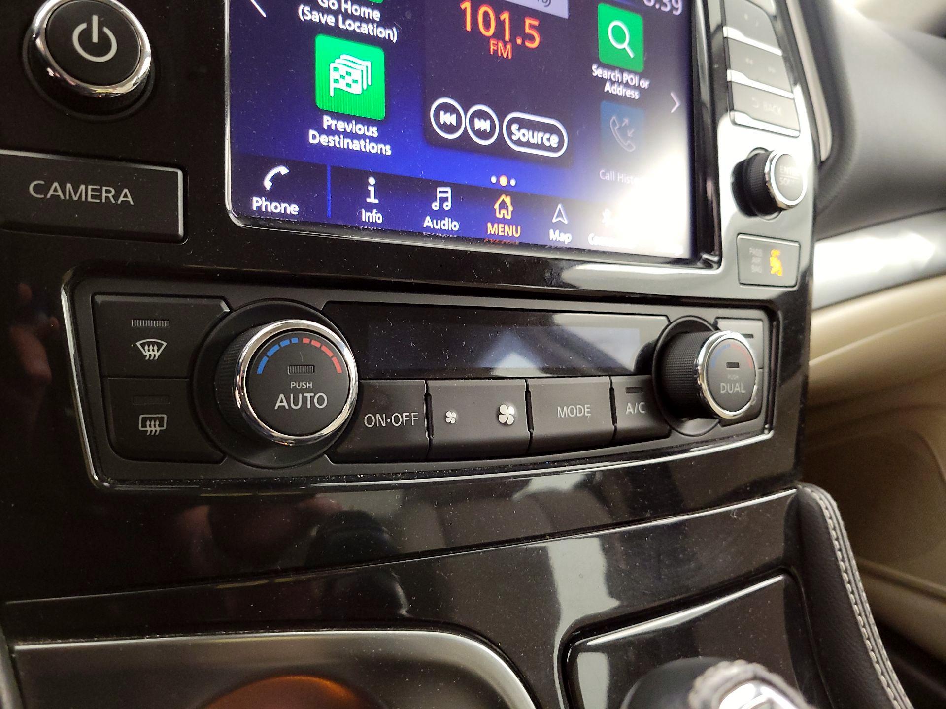 Thumbnail: 2020 Nissan Maxima - 17