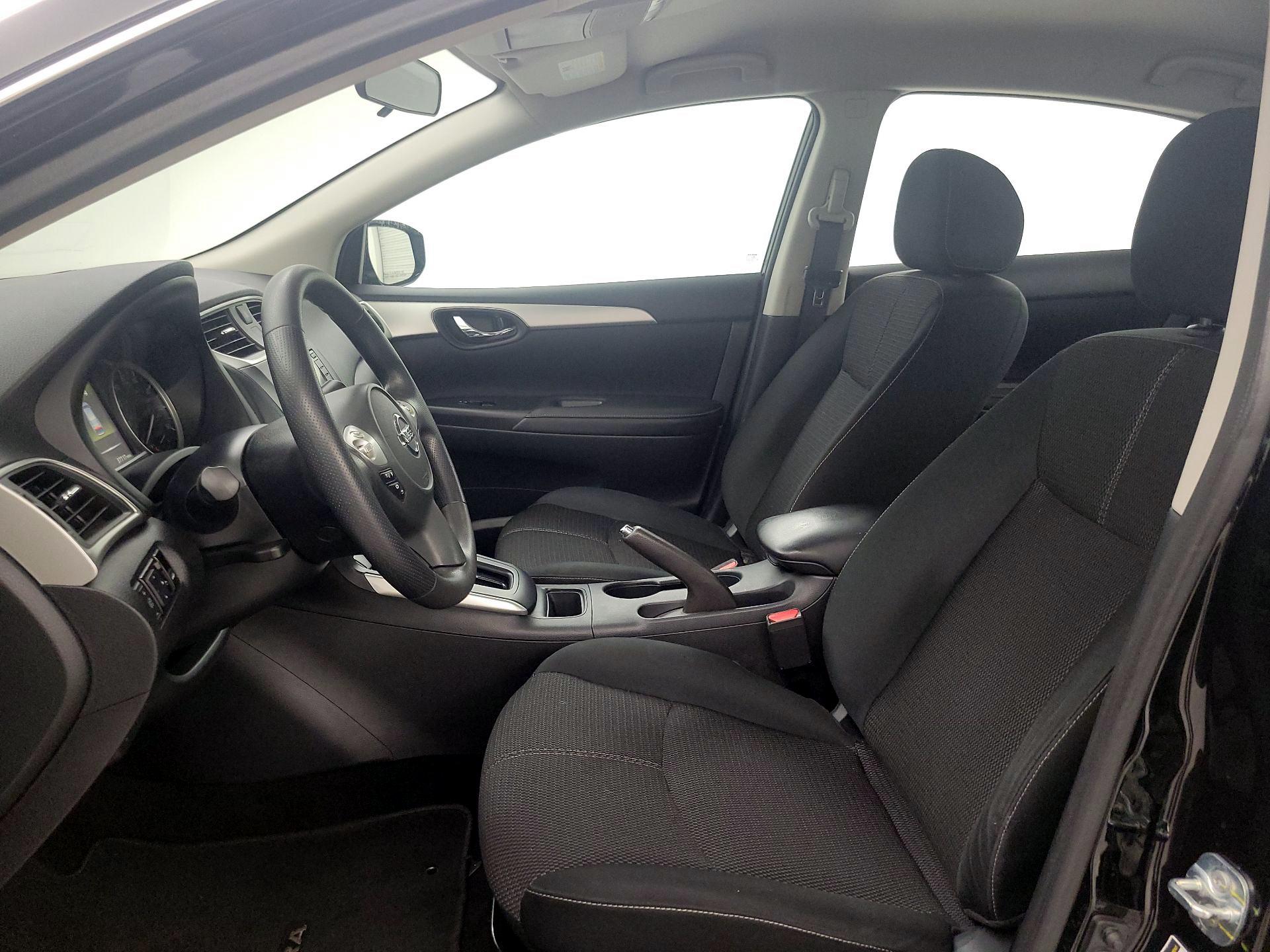 Thumbnail: 2018 Nissan Sentra - 11