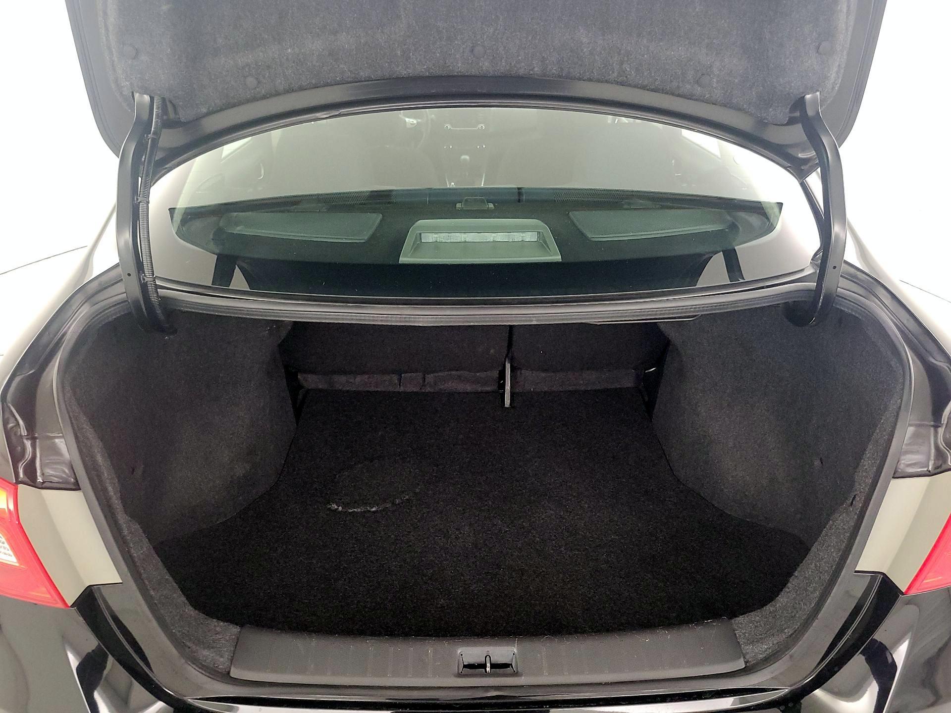 Thumbnail: 2018 Nissan Sentra - 20