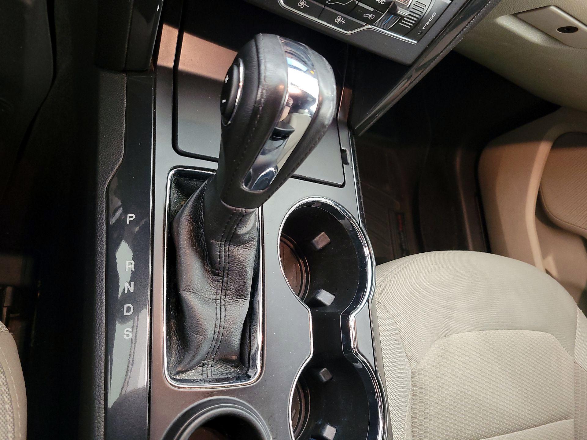 Thumbnail: 2018 Ford Explorer - 18