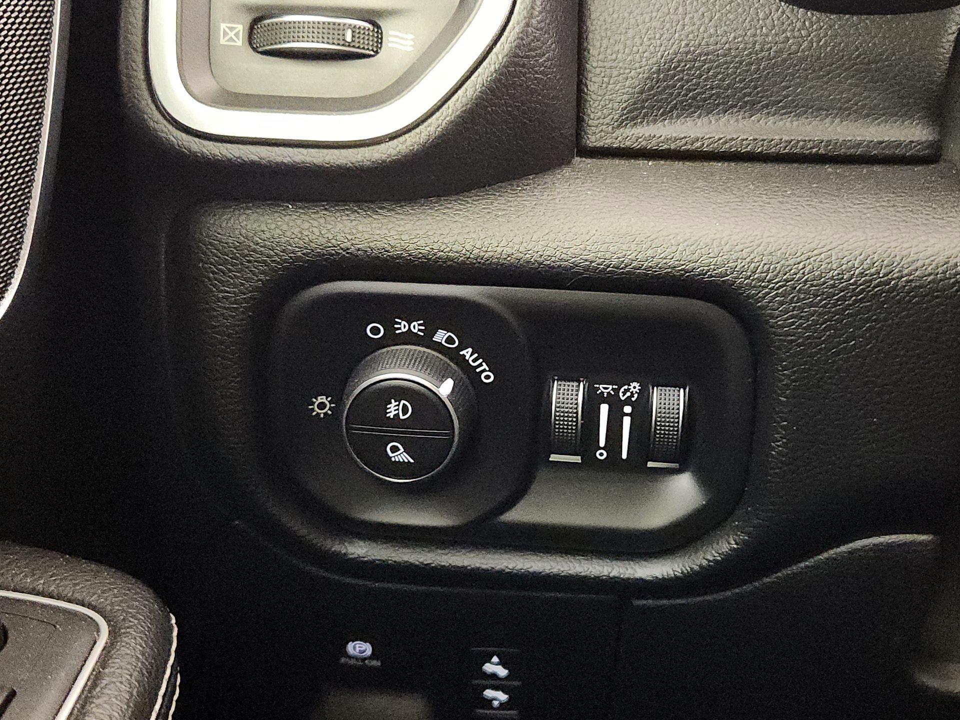Thumbnail: 2020 RAM 1500 - 13