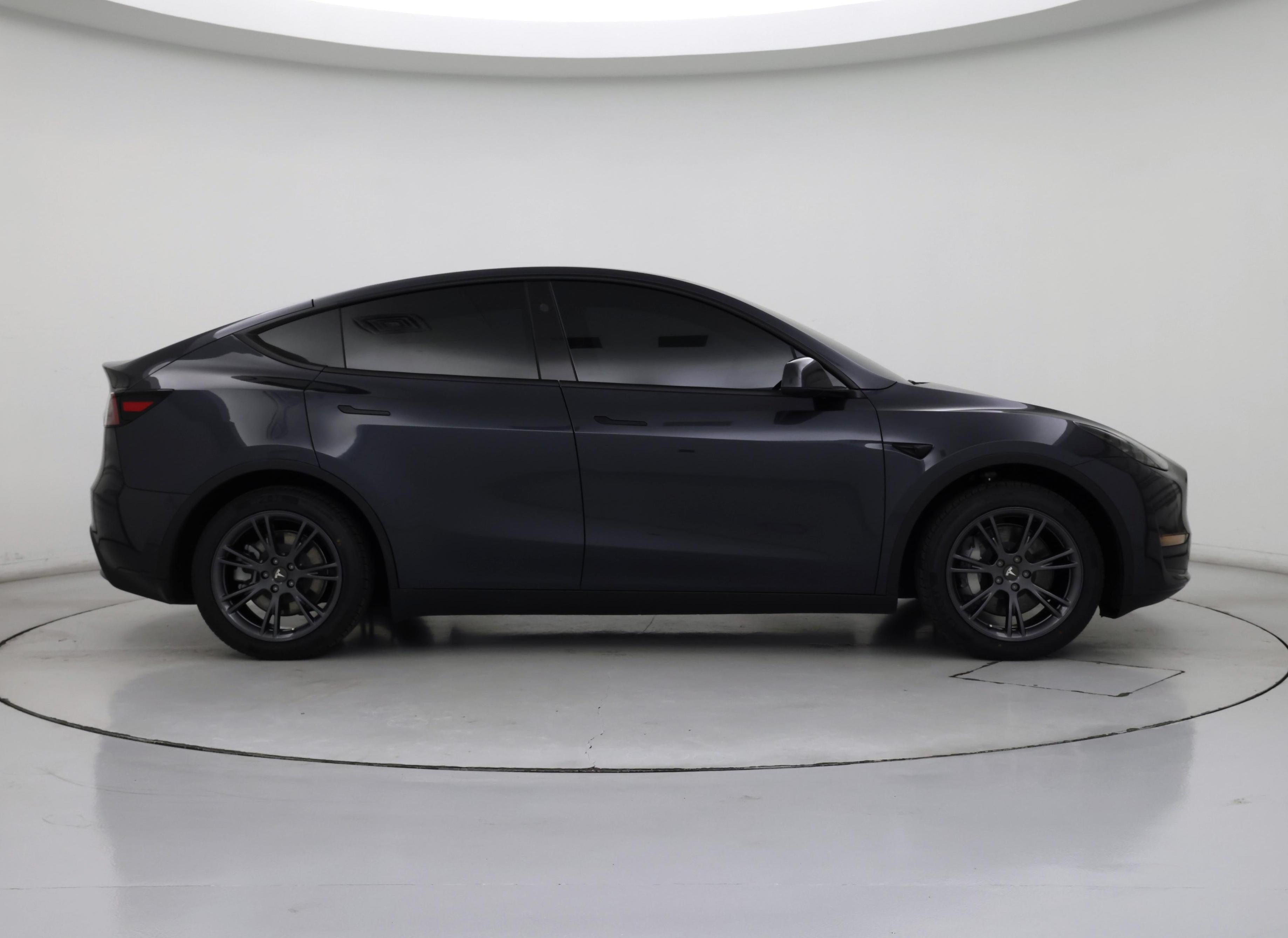 Thumbnail: 2024 Tesla Model Y - 7