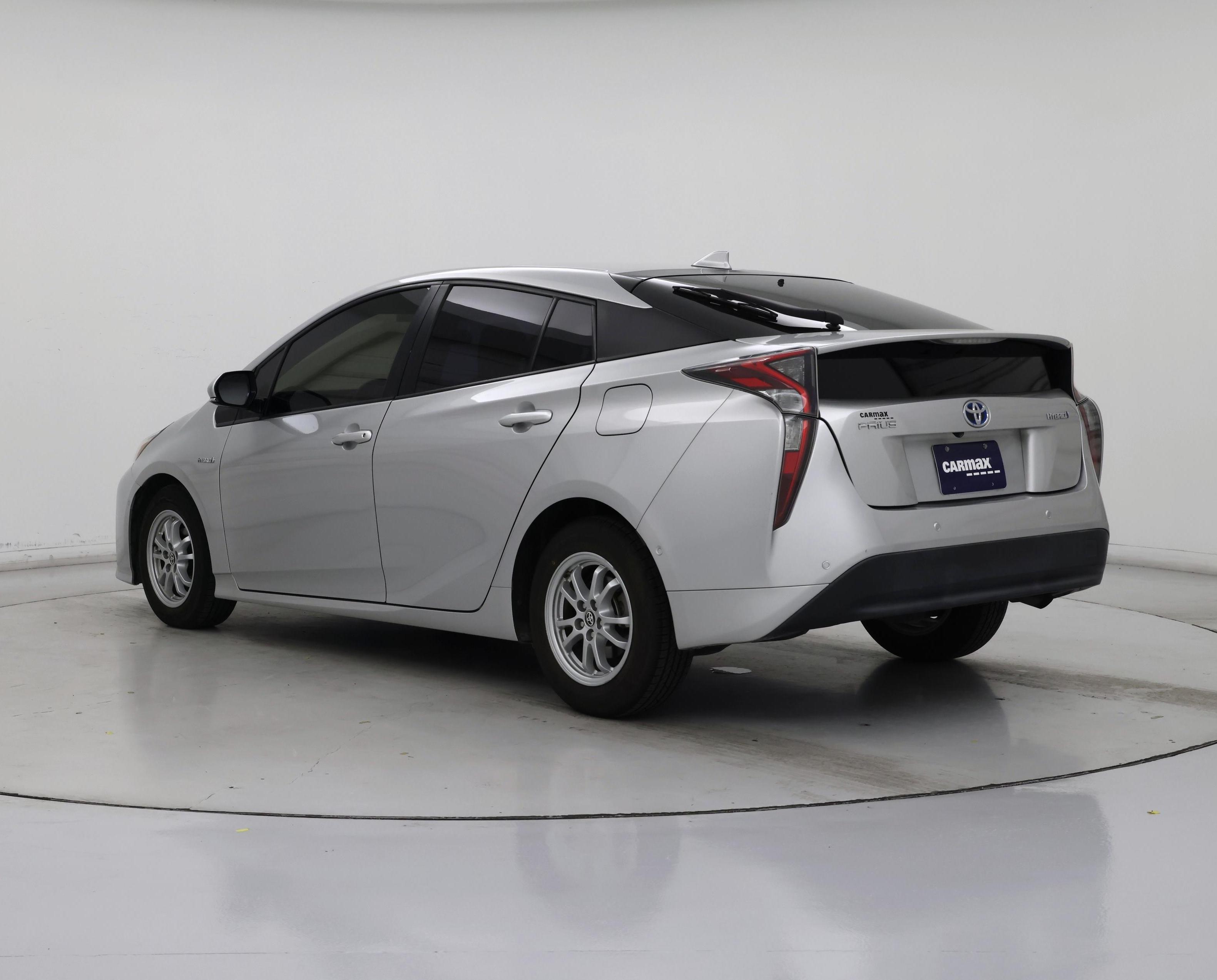 Thumbnail: 2018 Toyota Prius - 2