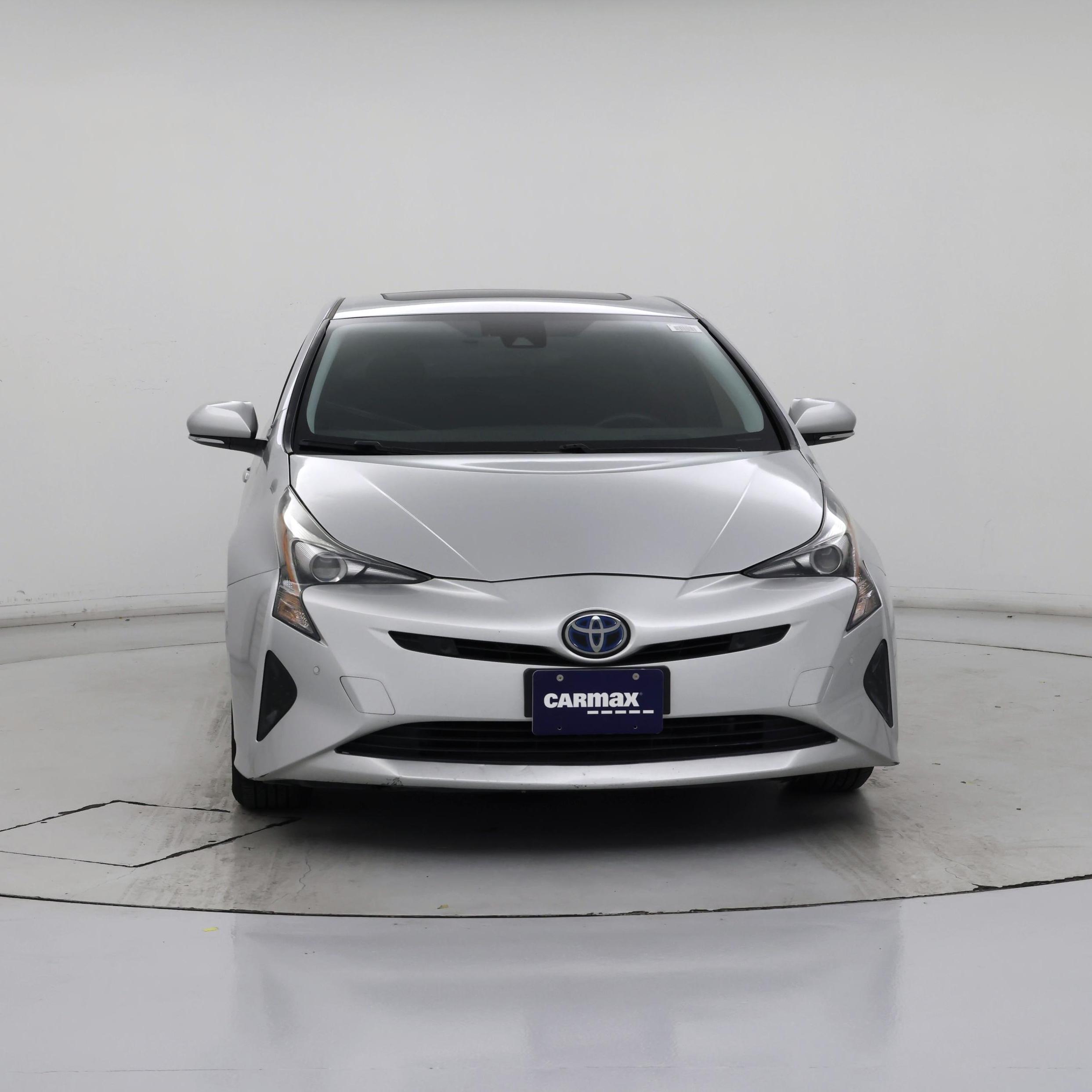 Thumbnail: 2018 Toyota Prius - 5