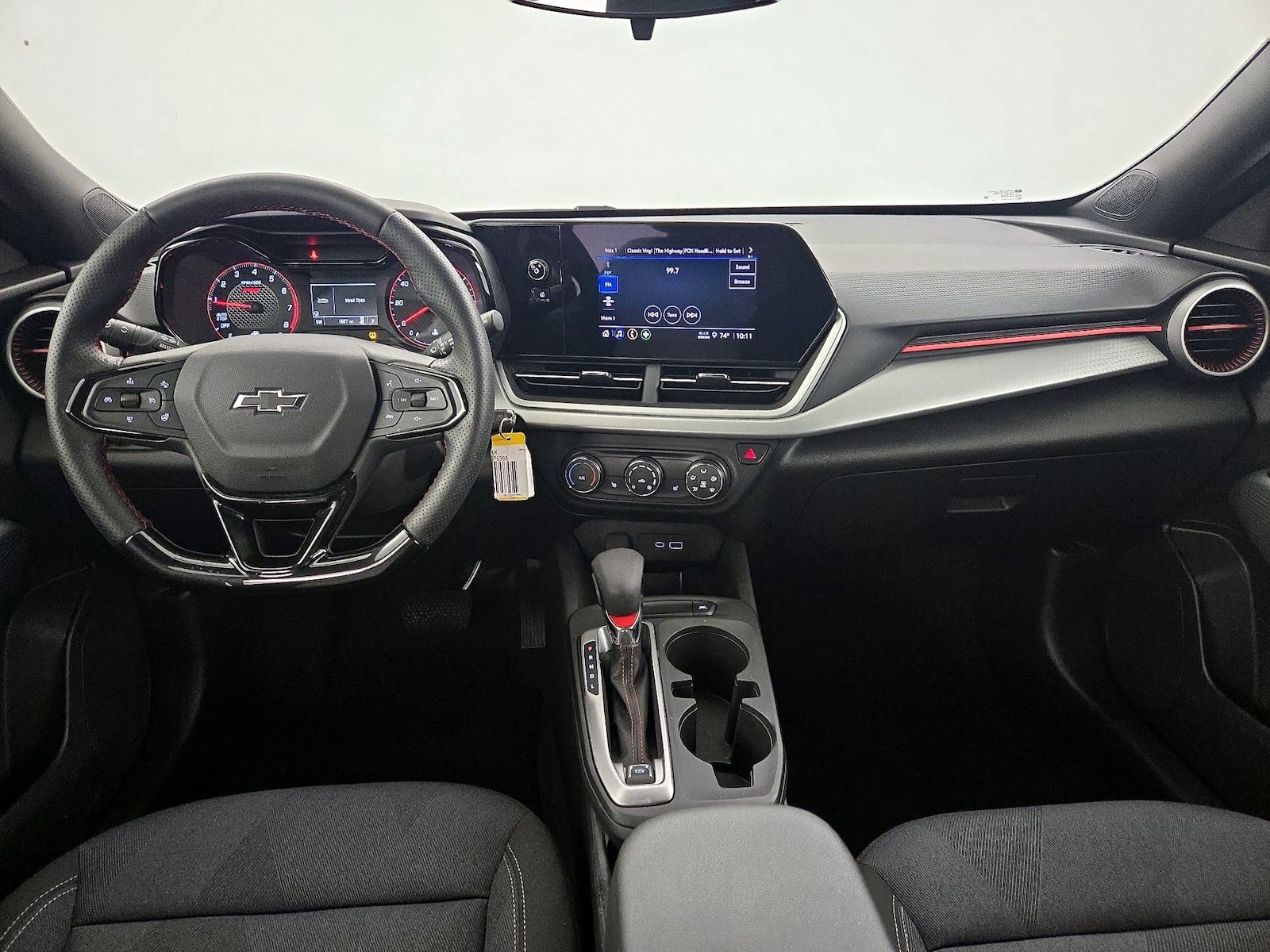 2025 Chevrolet Trax RS - Photo 10