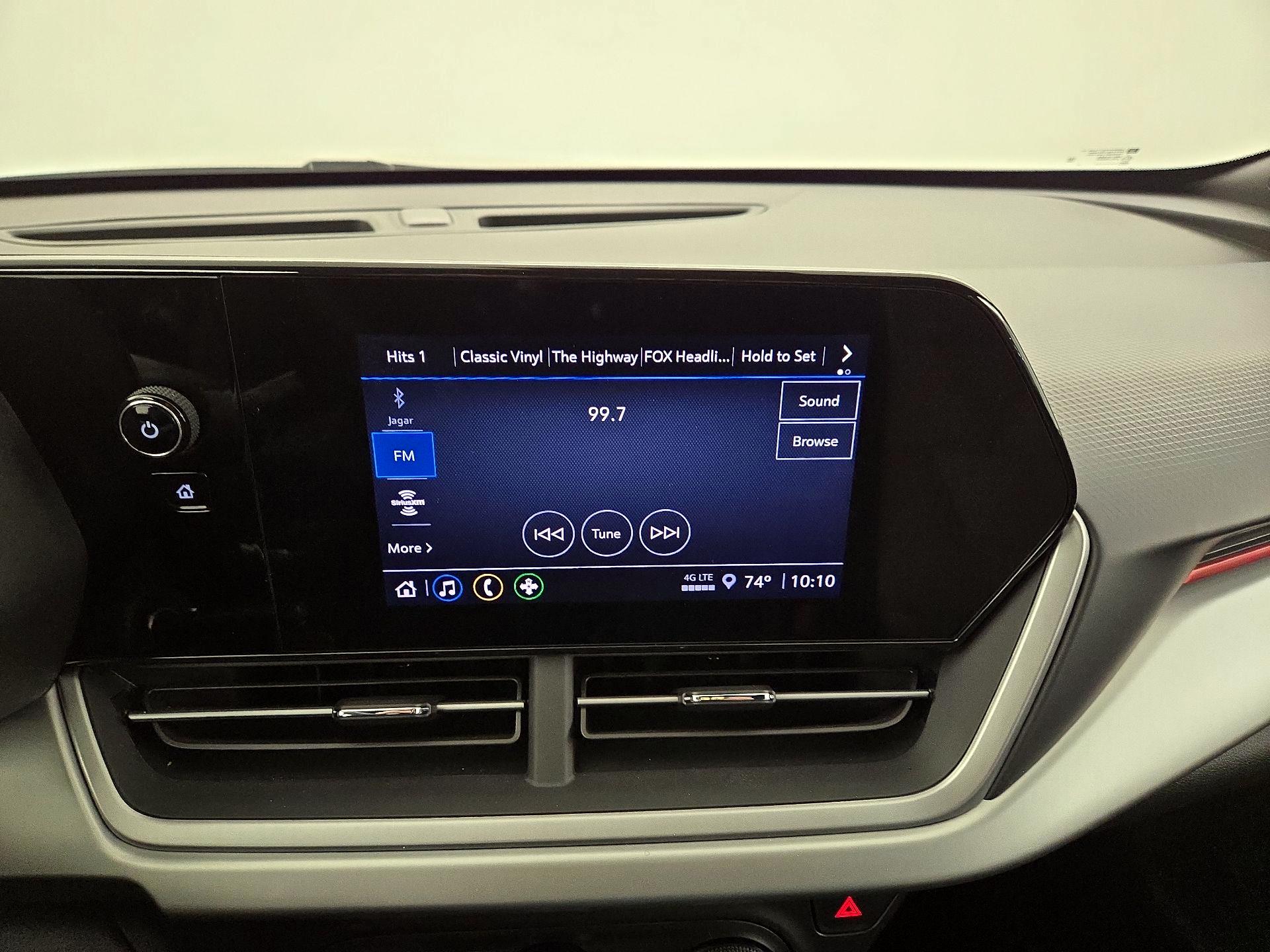 Thumbnail: 2025 Chevrolet Trax - 15