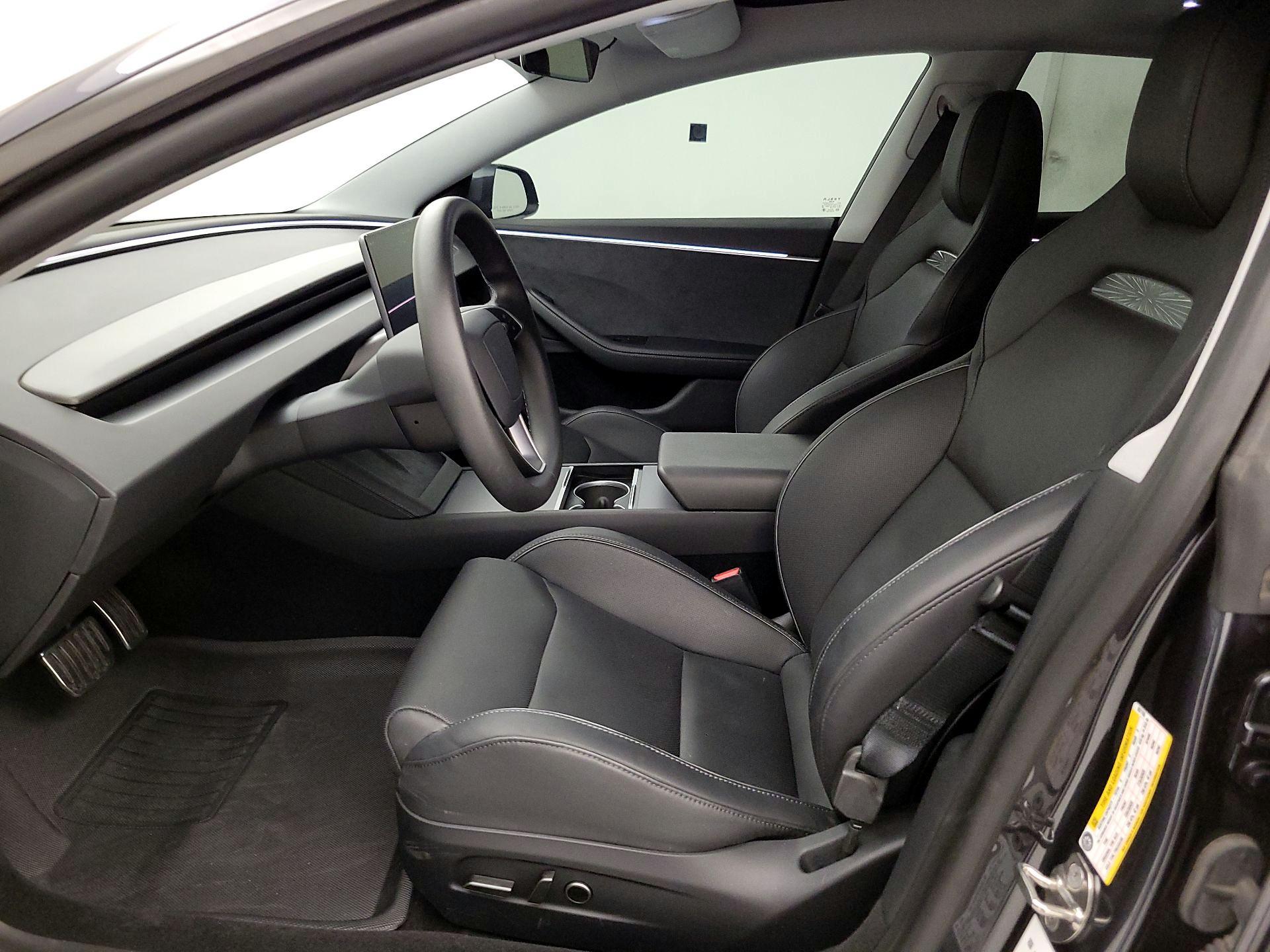 Thumbnail: 2024 Tesla Model 3 - 11