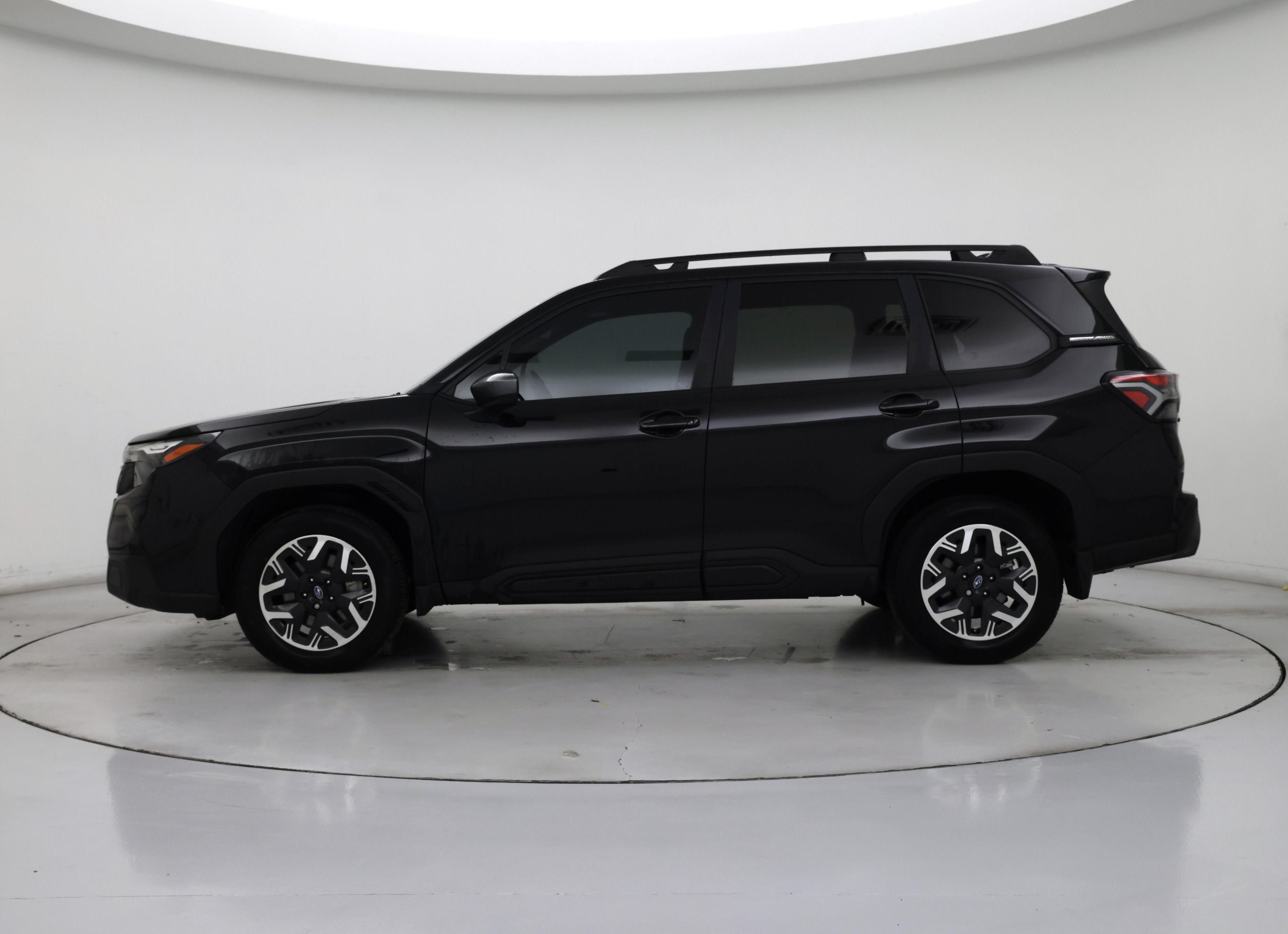 Thumbnail: 2025 Subaru Forester - 3