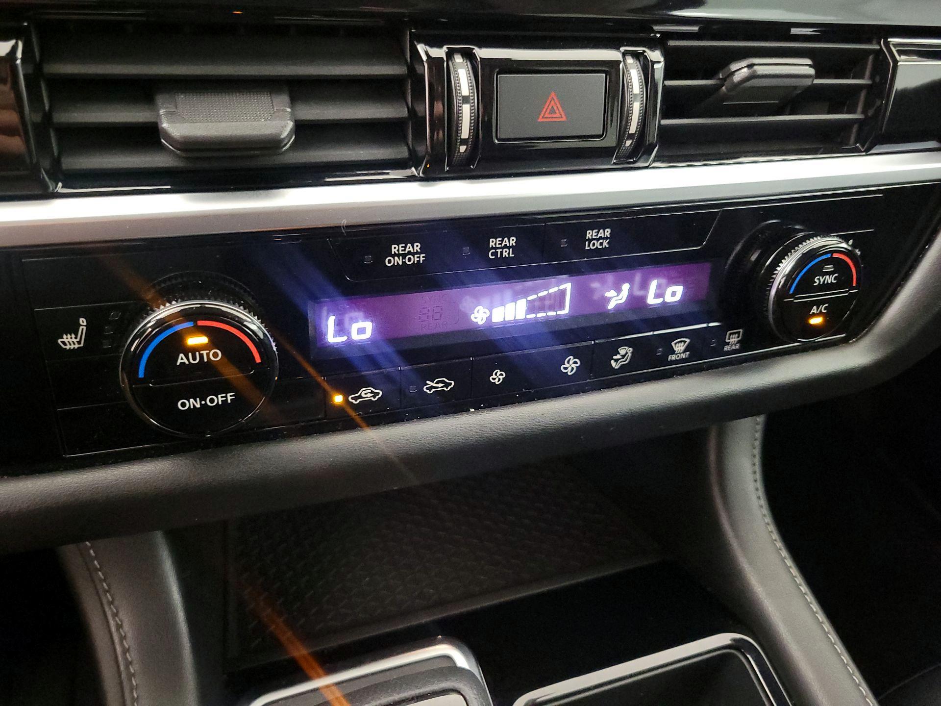 Thumbnail: 2022 Nissan Pathfinder - 16