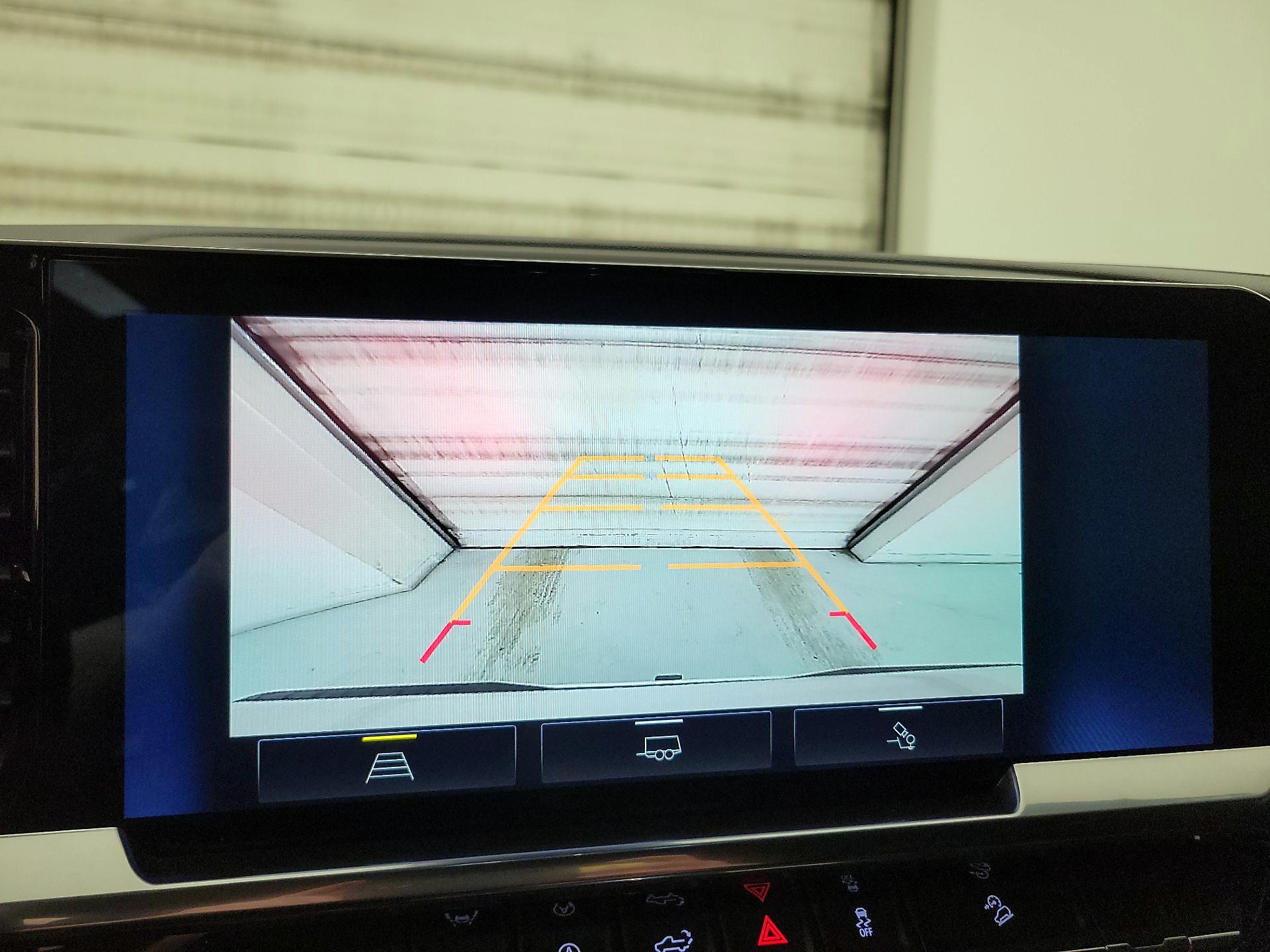 Thumbnail: 2025 Chevrolet Silverado 1500 - 15