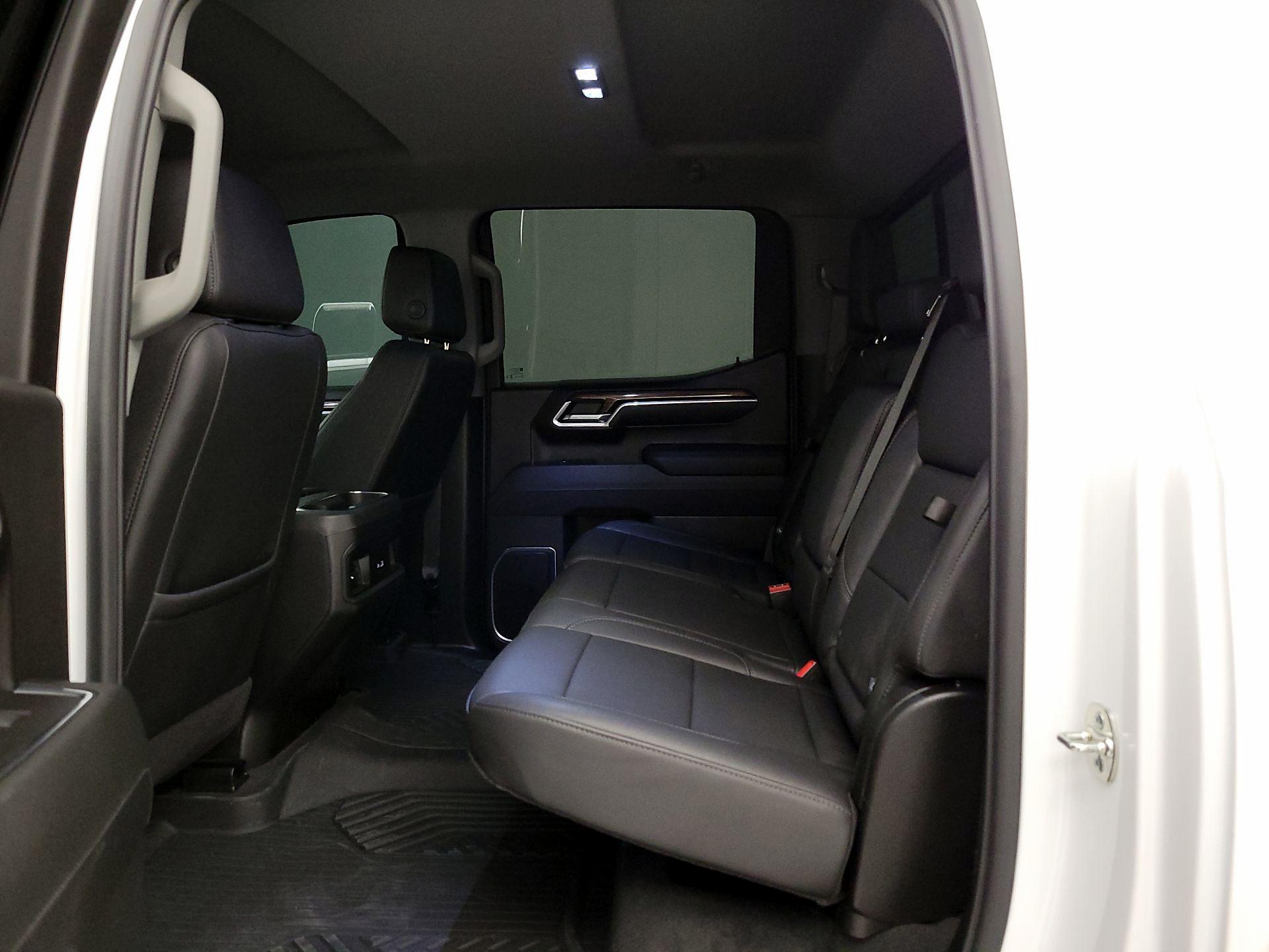 Thumbnail: 2025 Chevrolet Silverado 1500 - 20