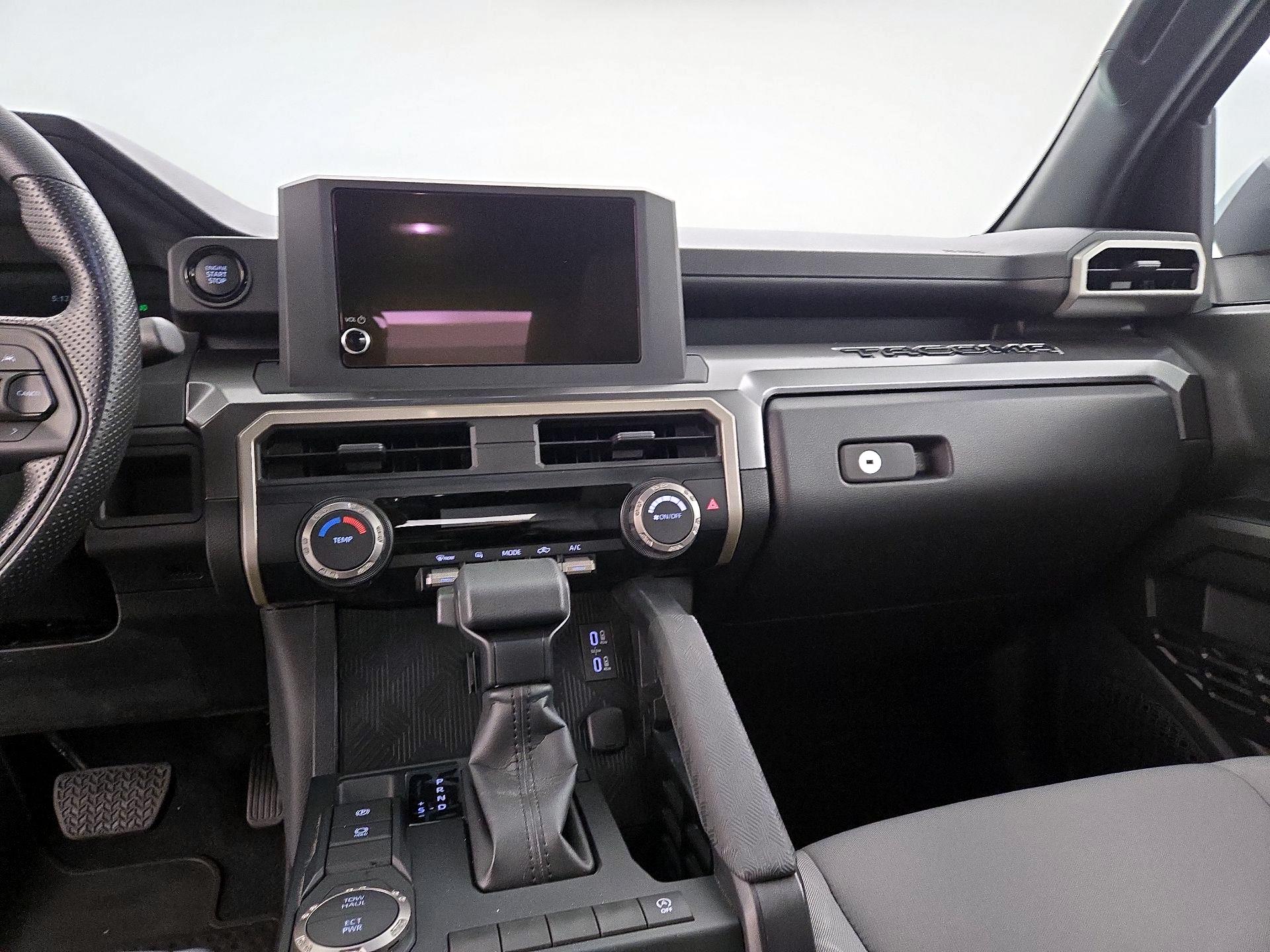 Thumbnail: 2025 Toyota Tacoma - 9