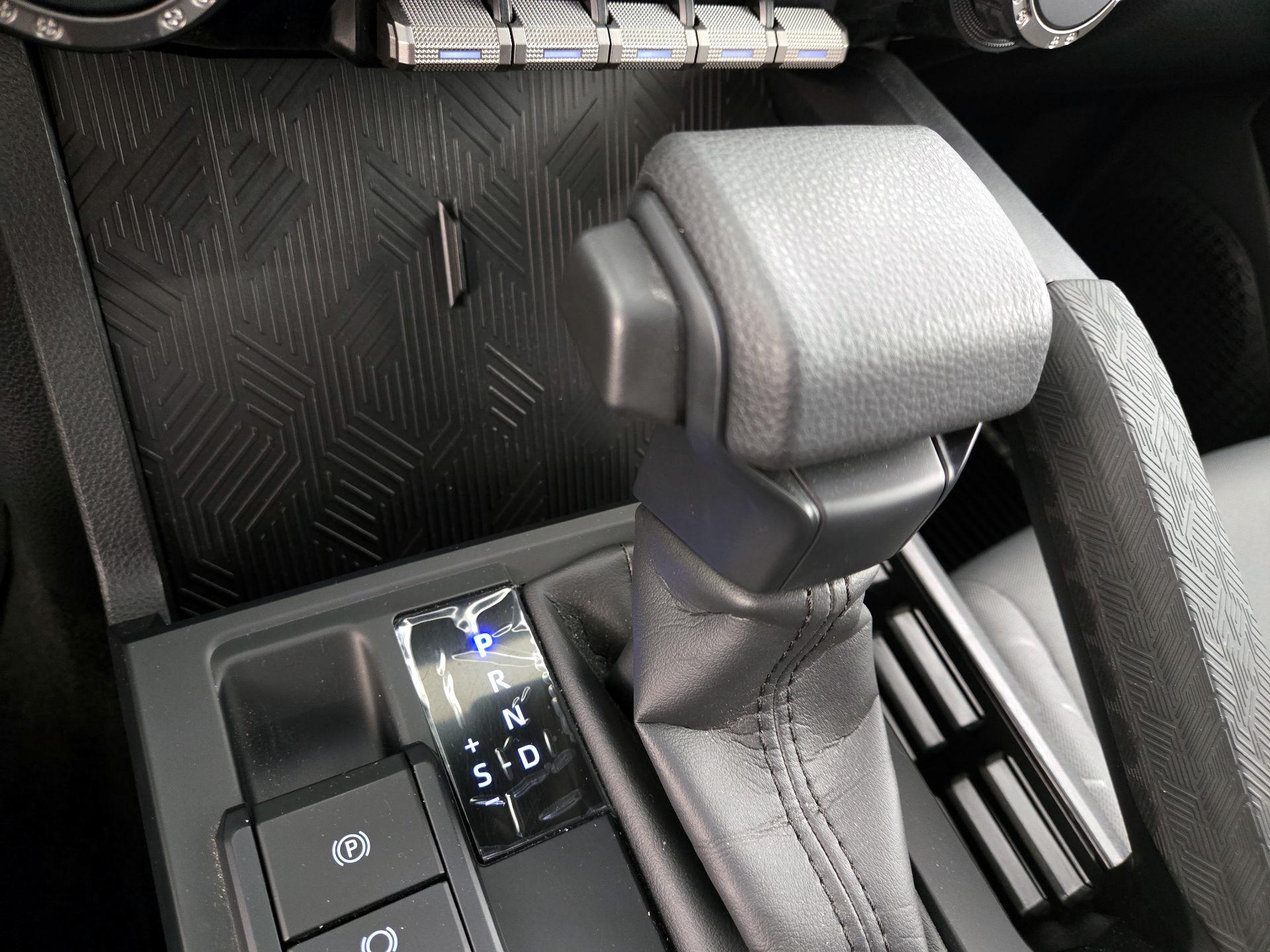 Thumbnail: 2025 Toyota Tacoma - 18