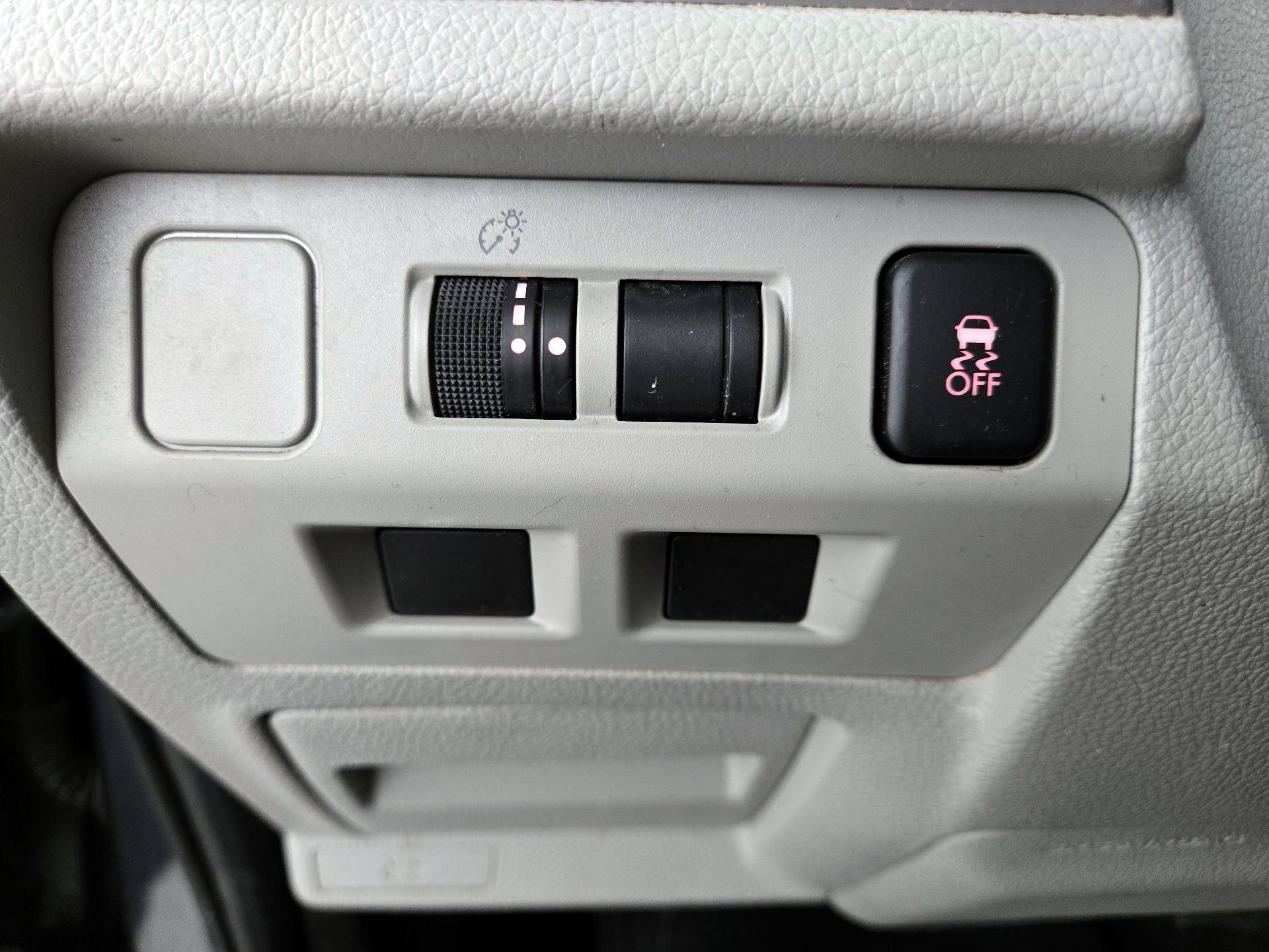 Thumbnail: 2016 Subaru Forester - 11