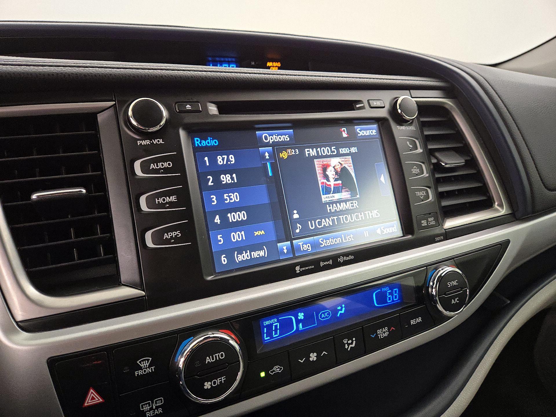 Thumbnail: 2017 Toyota Highlander - 16