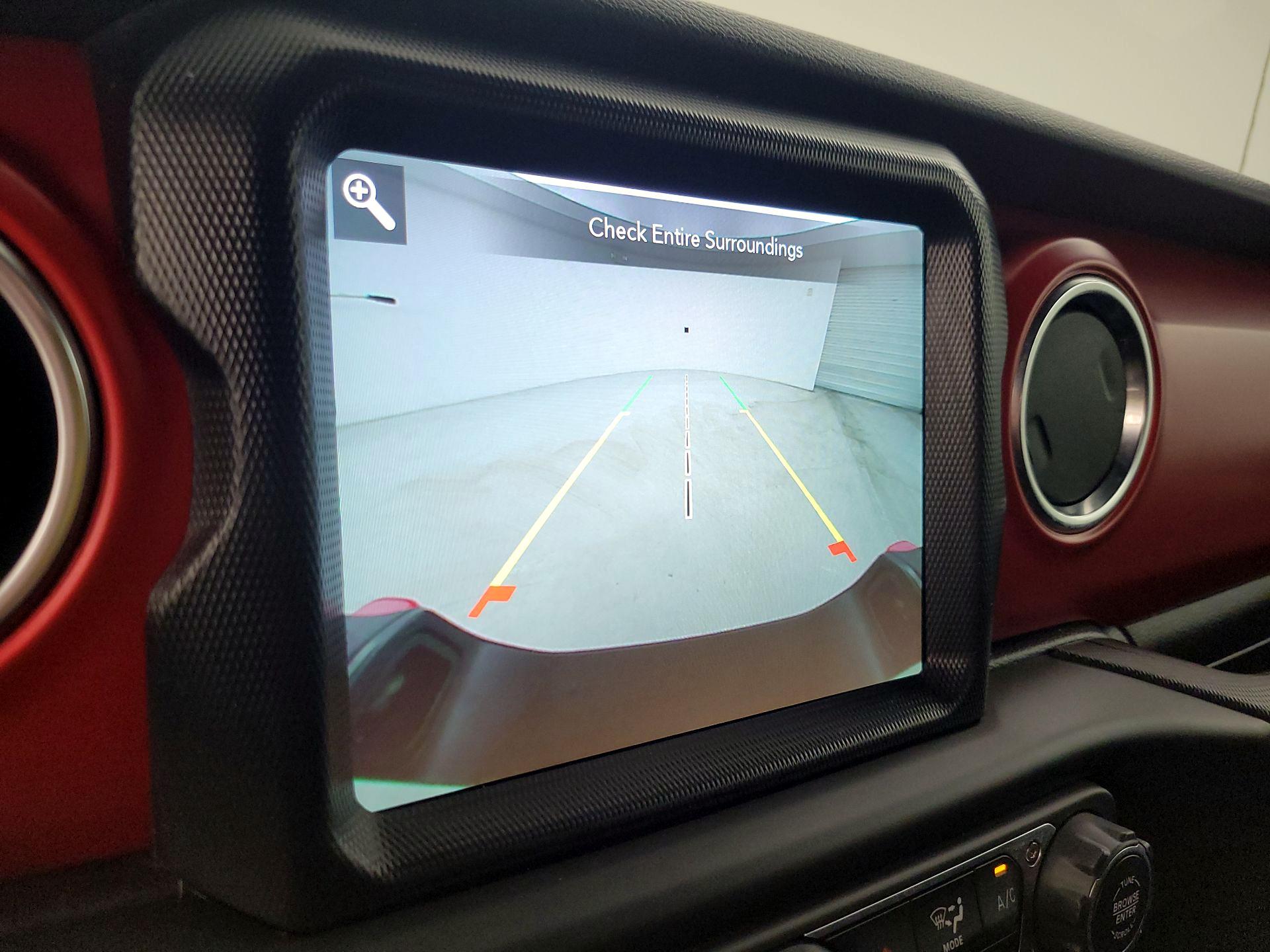 Thumbnail: 2023 Jeep Gladiator - 15