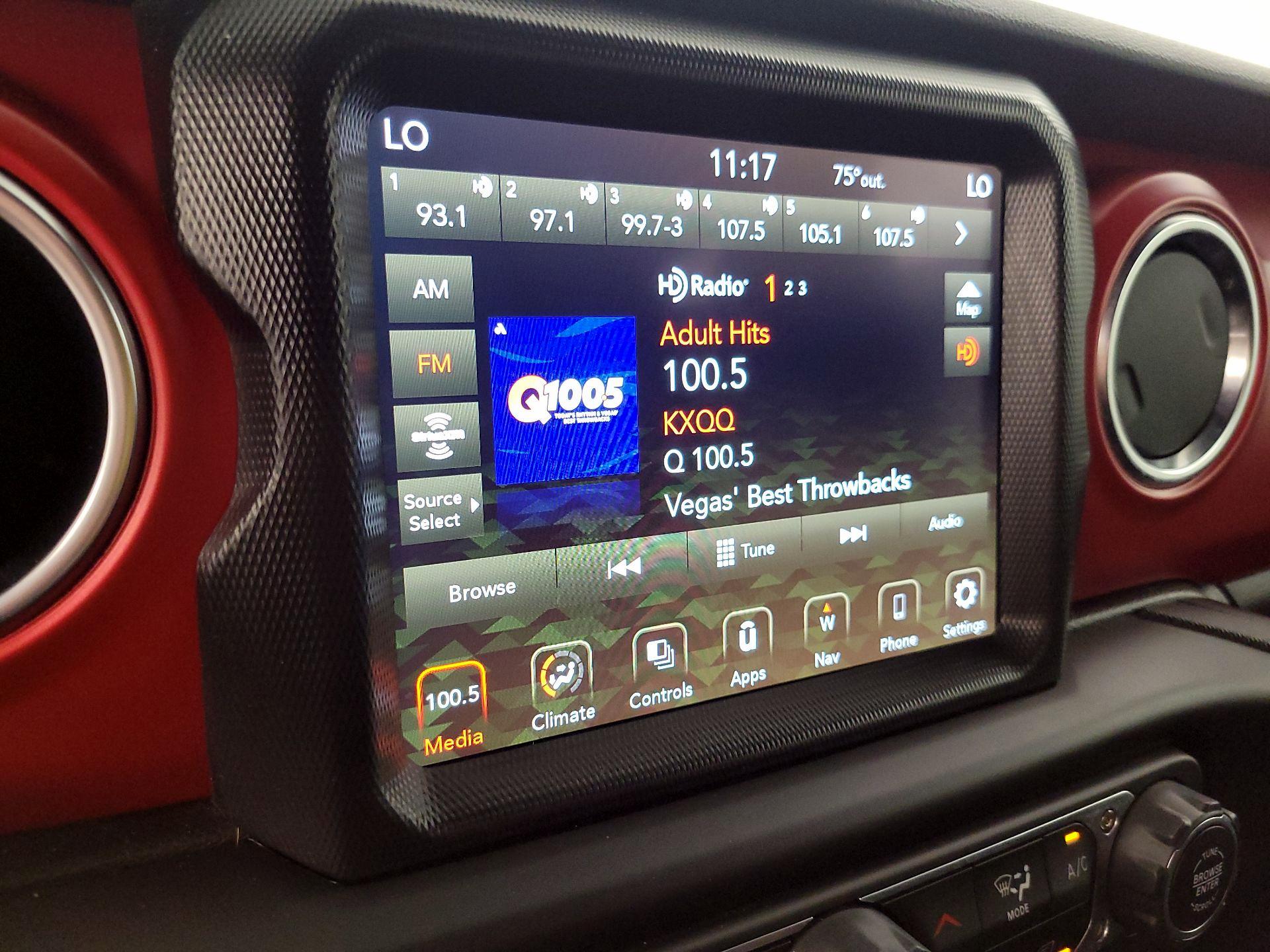 Thumbnail: 2023 Jeep Gladiator - 16