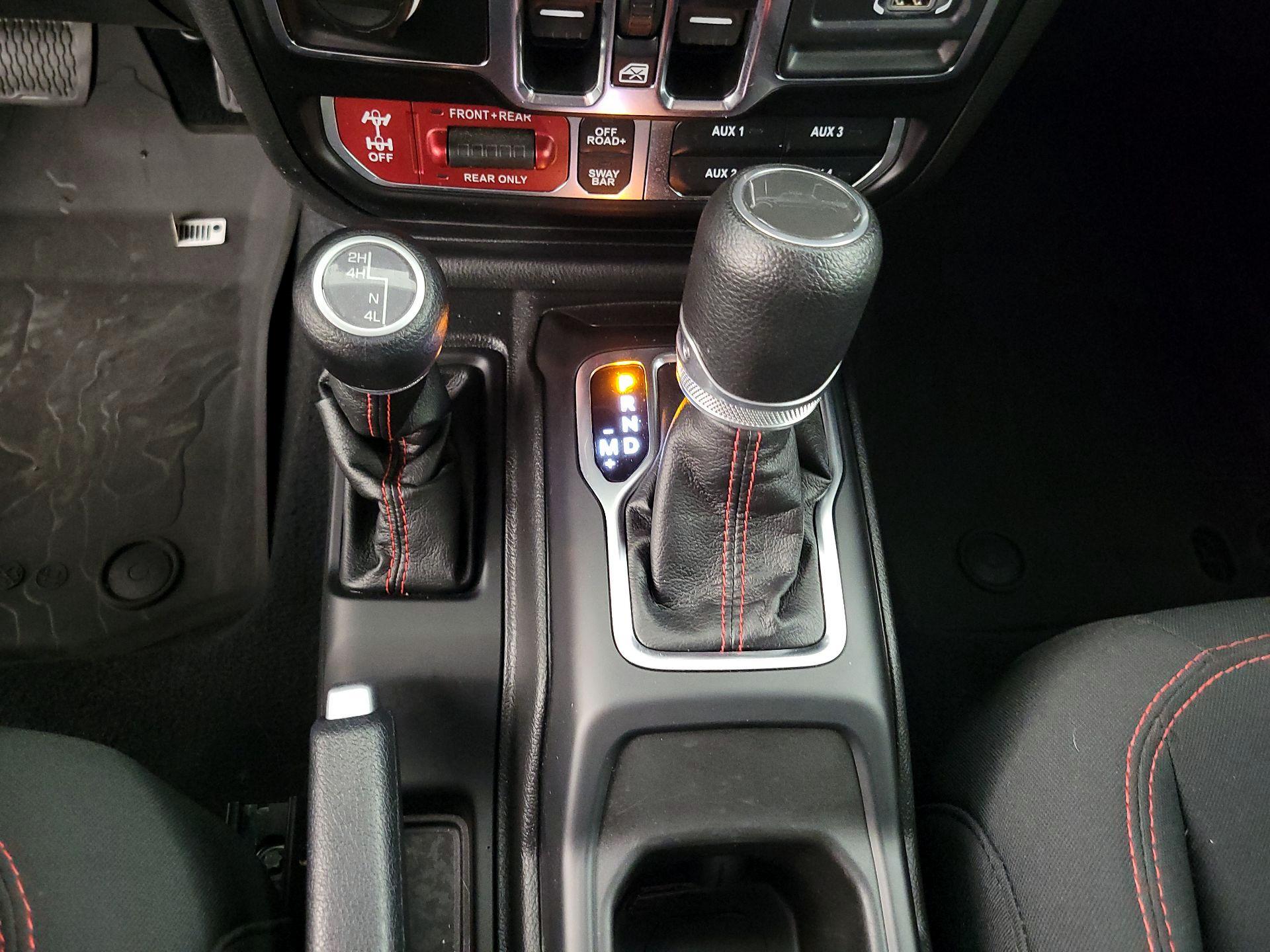 Thumbnail: 2023 Jeep Gladiator - 18