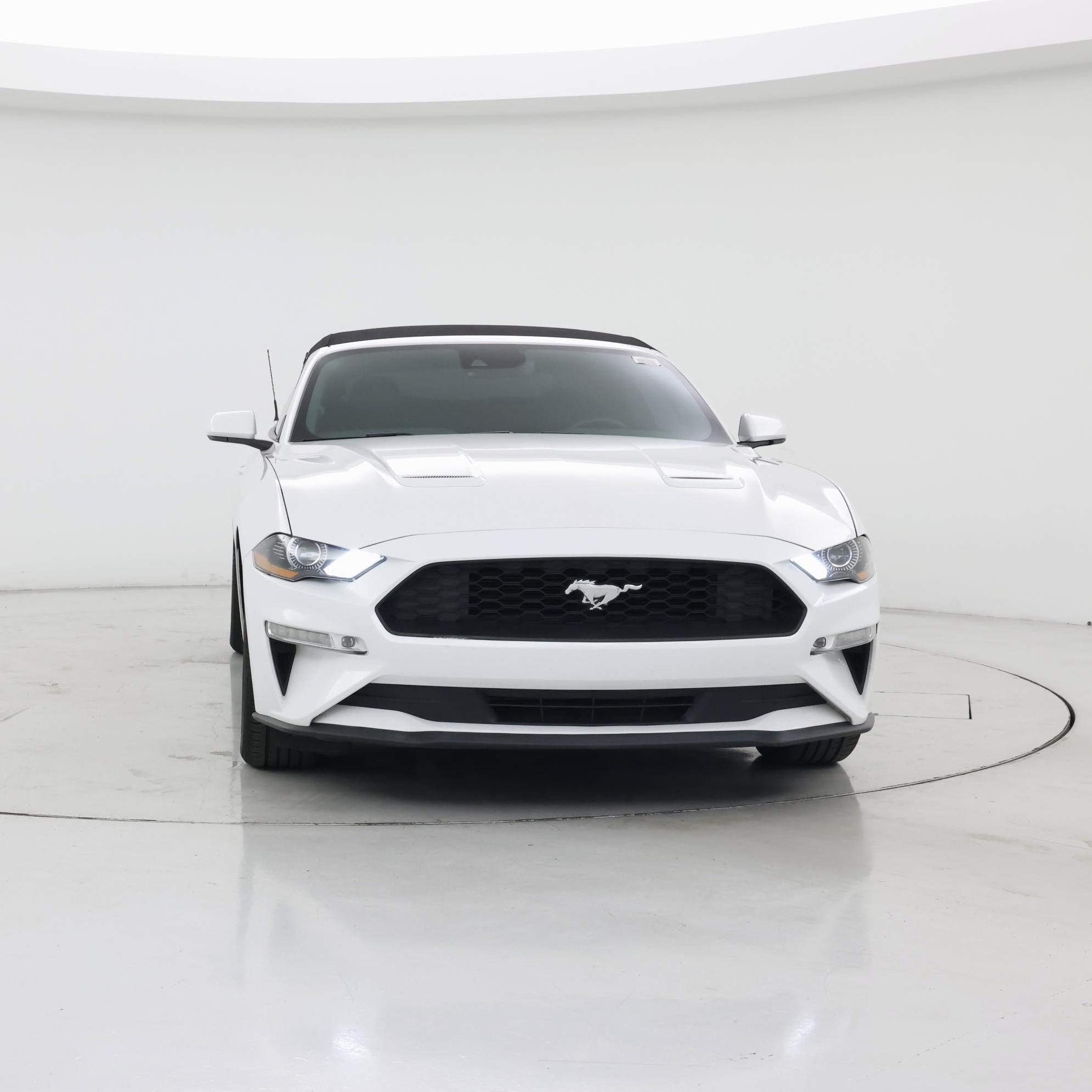 Thumbnail: 2021 Ford Mustang - 5