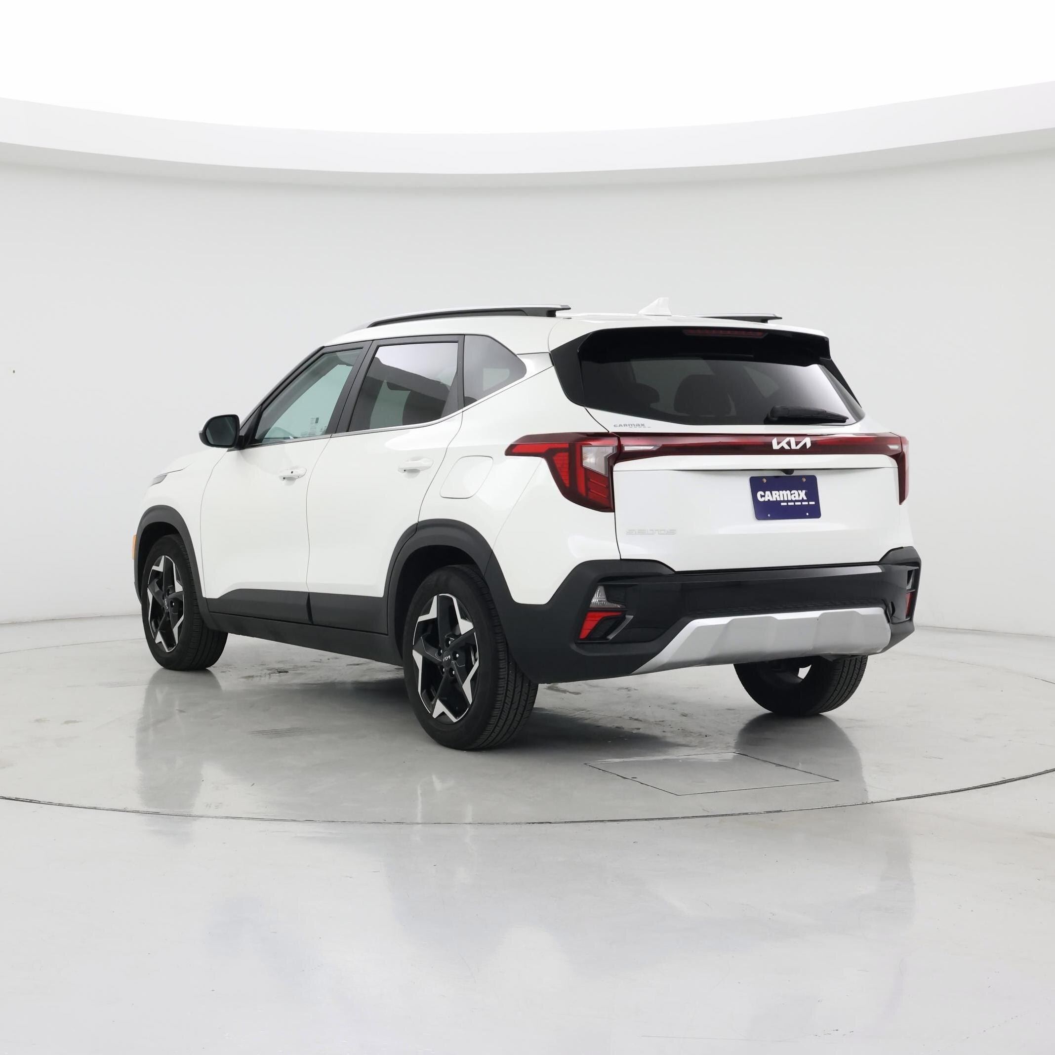 Thumbnail: 2024 Kia Seltos - 2