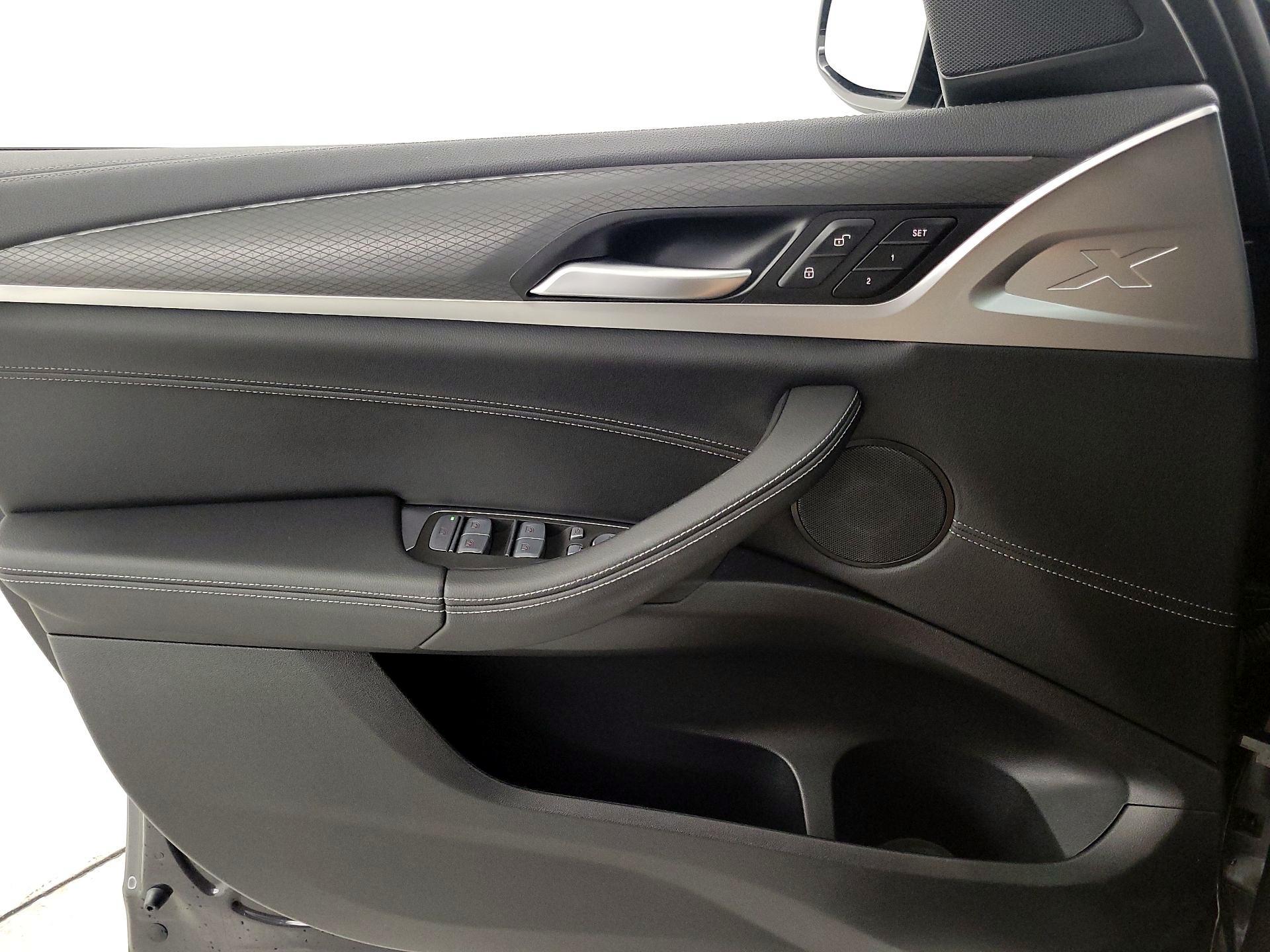 Thumbnail: 2024 BMW X3 - 12