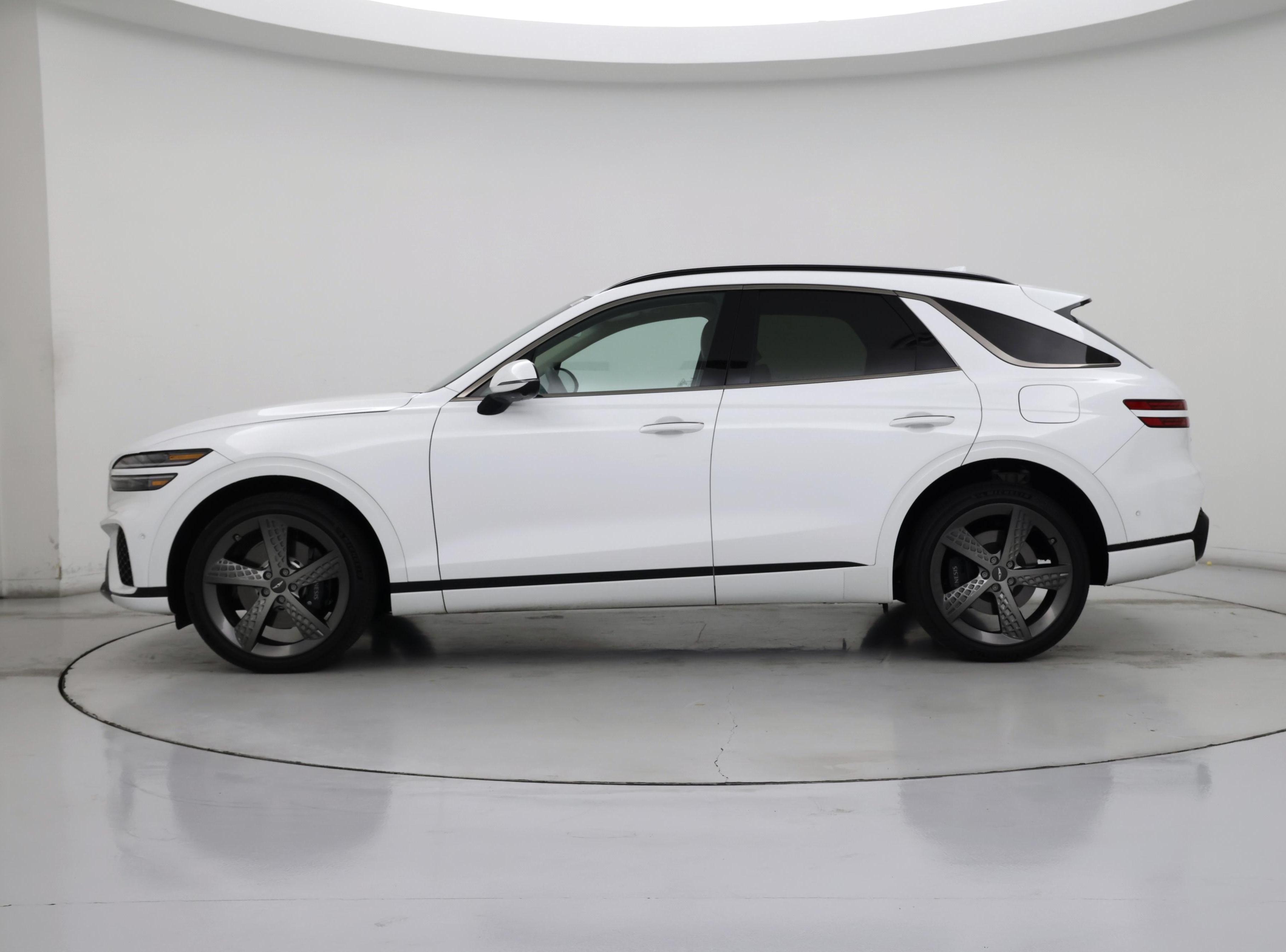 Thumbnail: 2025 Genesis GV70 - 3