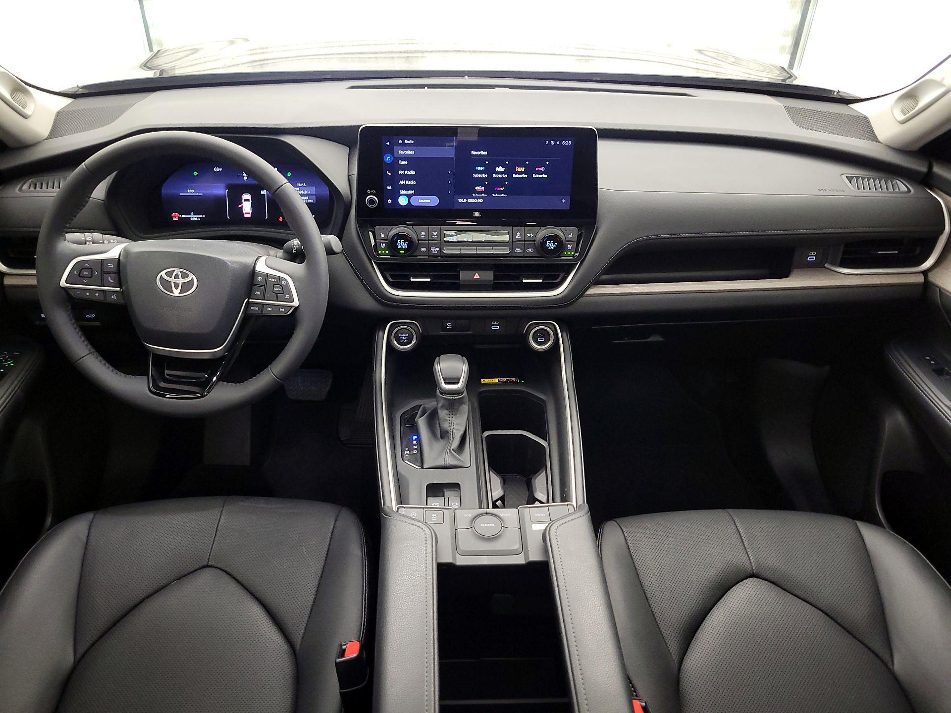 Thumbnail: 2025 Toyota Grand Highlander - 9