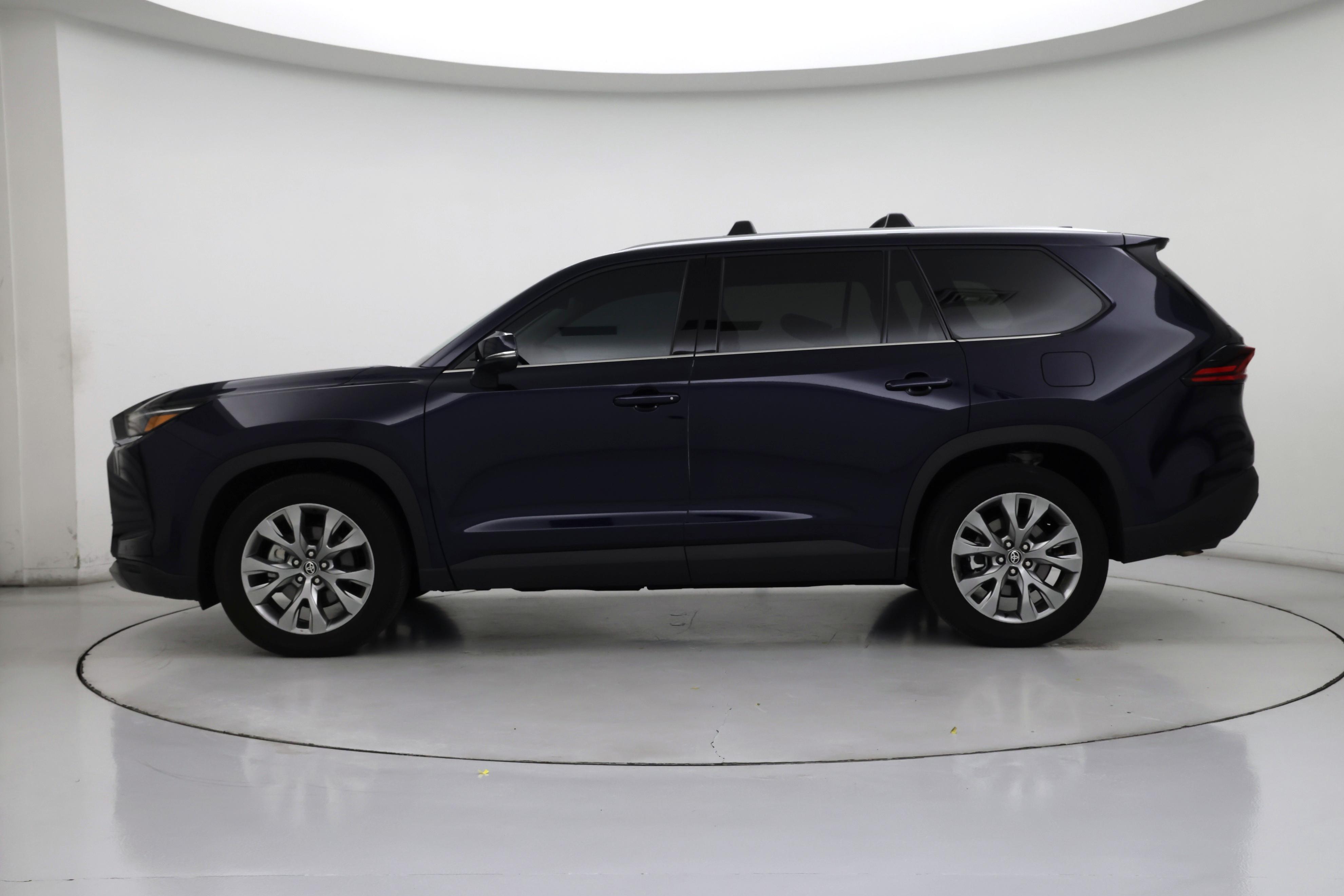 Thumbnail: 2025 Toyota Grand Highlander - 3