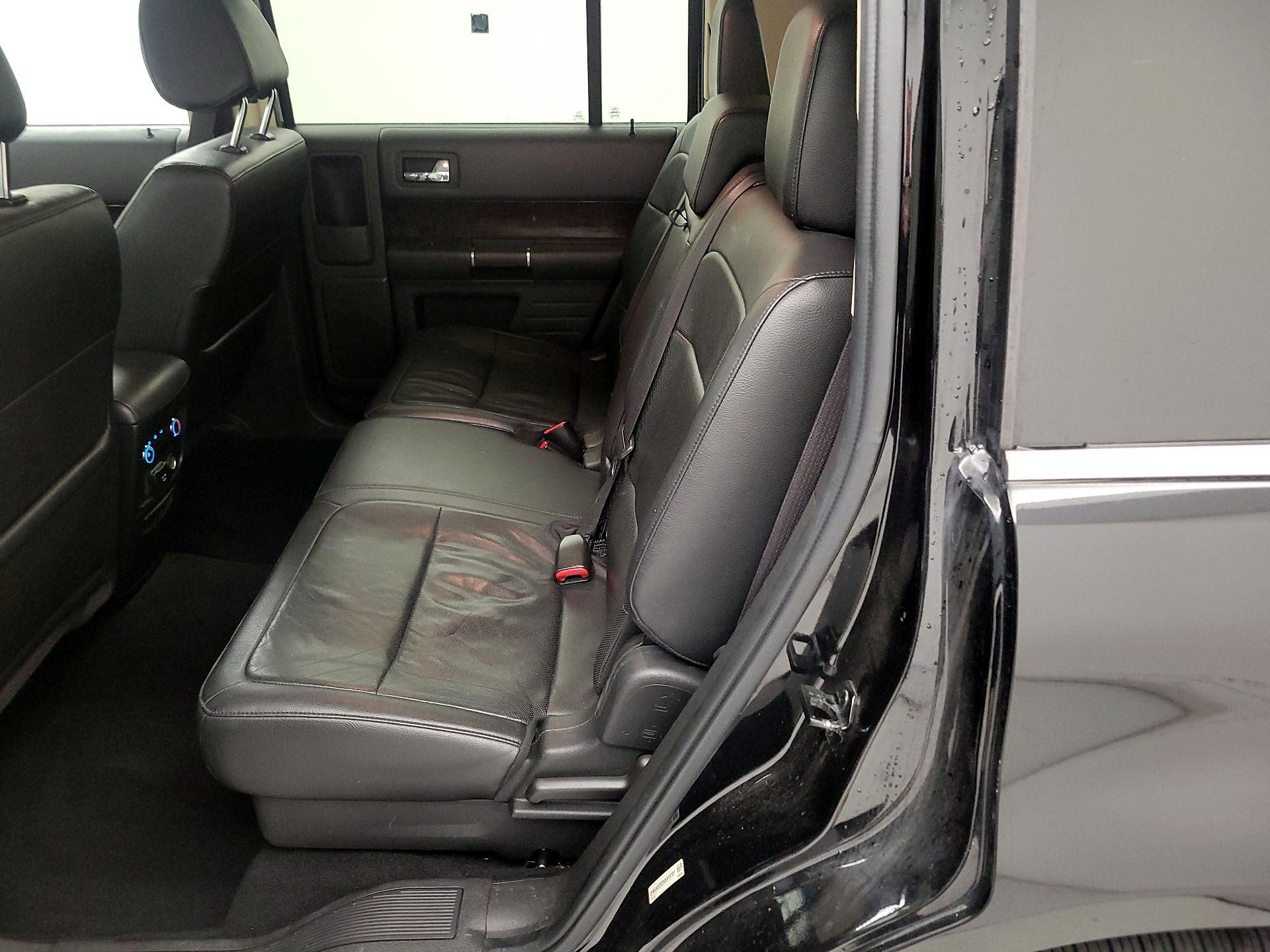 Thumbnail: 2019 Ford Flex - 19