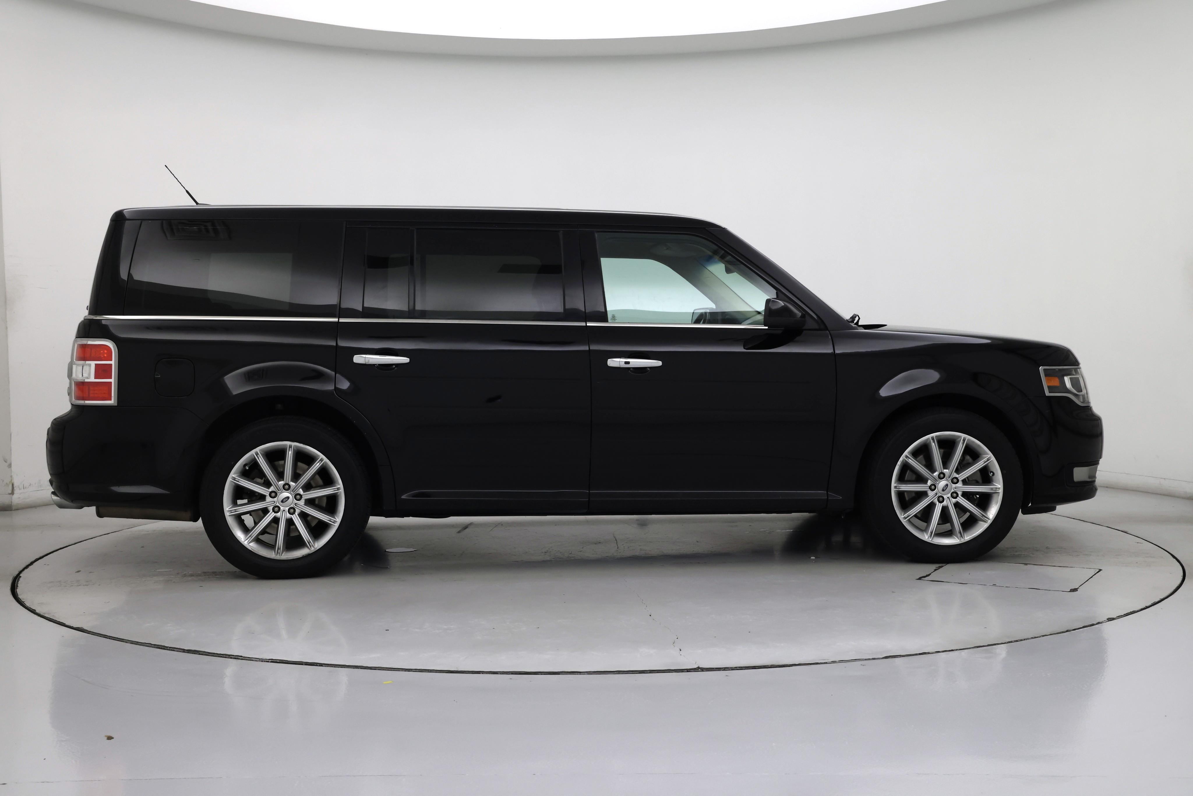 Thumbnail: 2019 Ford Flex - 7