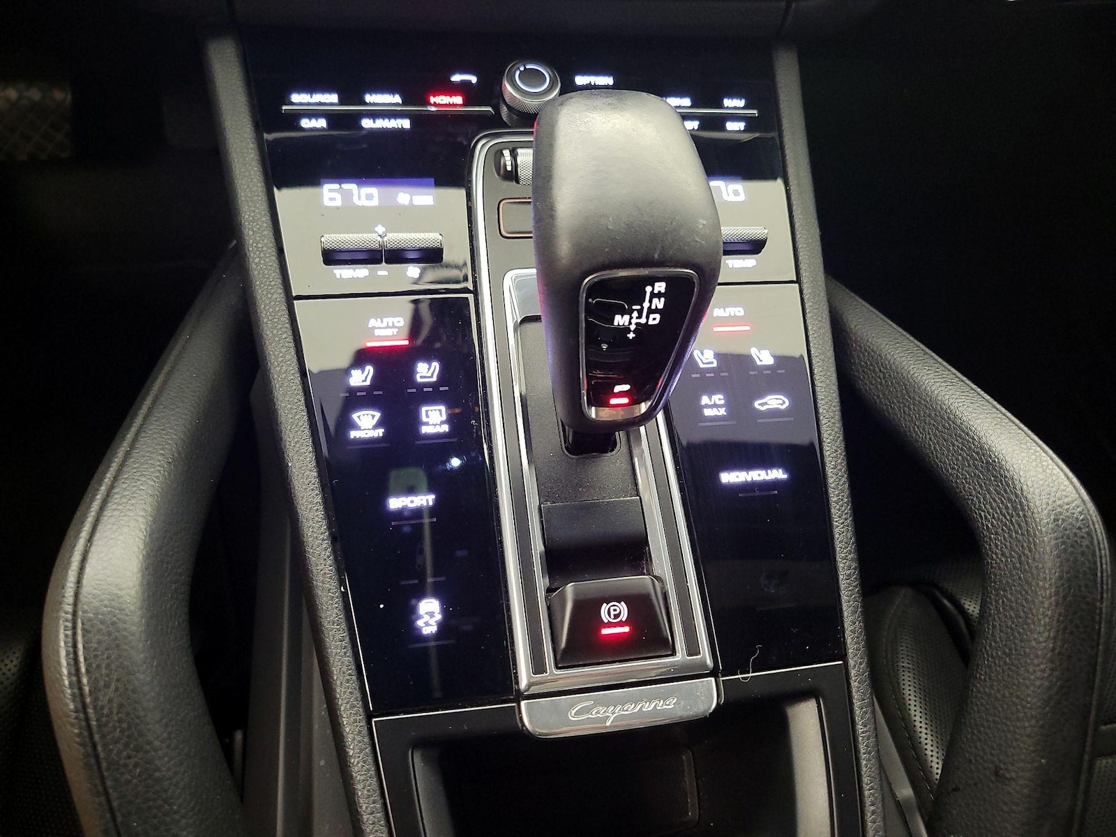 2021 Porsche Cayenne Base - Photo 19